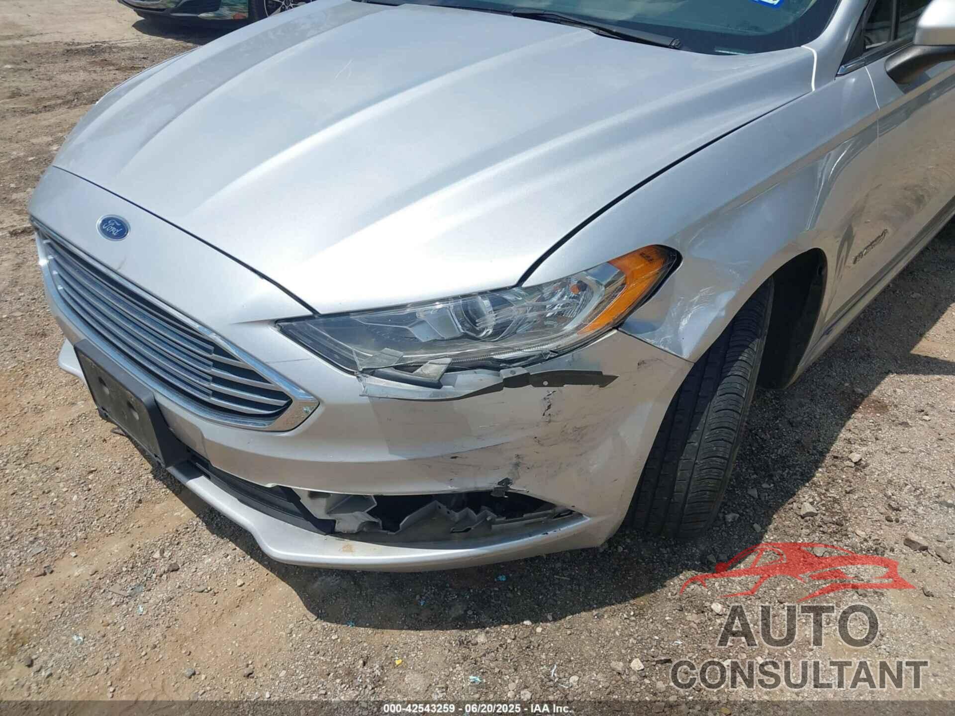 FORD FUSION HYBRID 2018 - 3FA6P0LU2JR172557