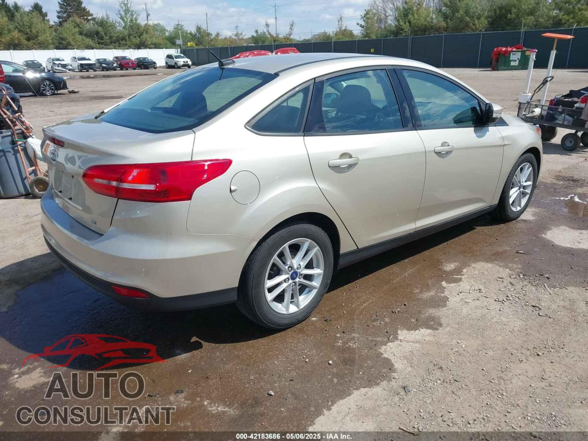 FORD FOCUS 2017 - 1FADP3F29HL229459
