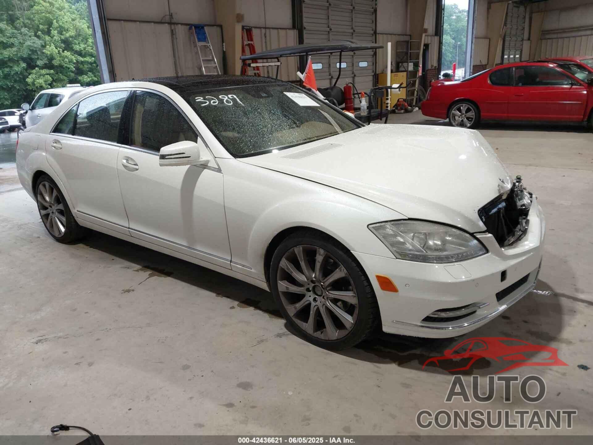 MERCEDES-BENZ S 550 2013 - WDDNG7DB8DA493289