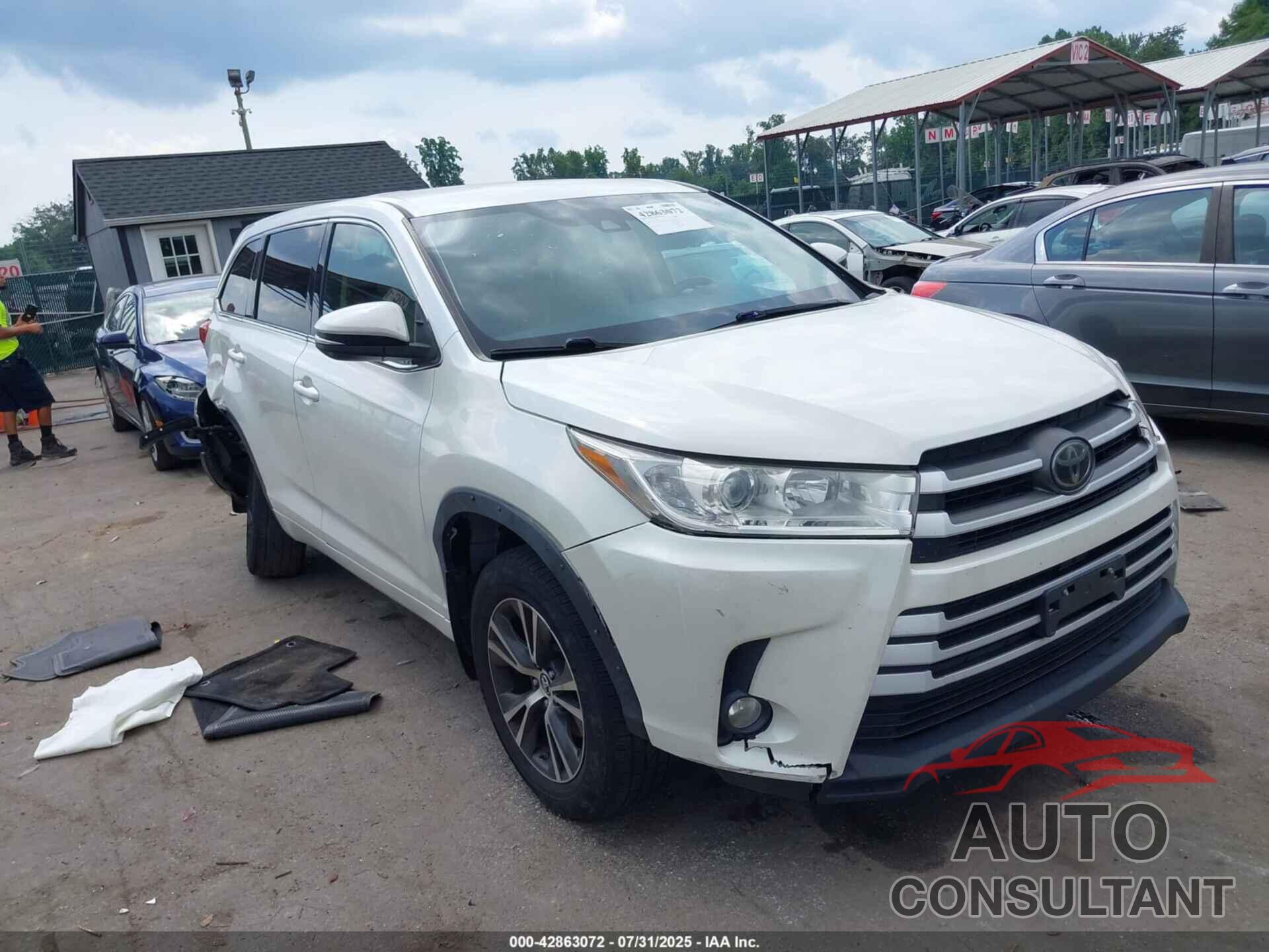 TOYOTA HIGHLANDER 2017 - 5TDBZRFH7HS456148