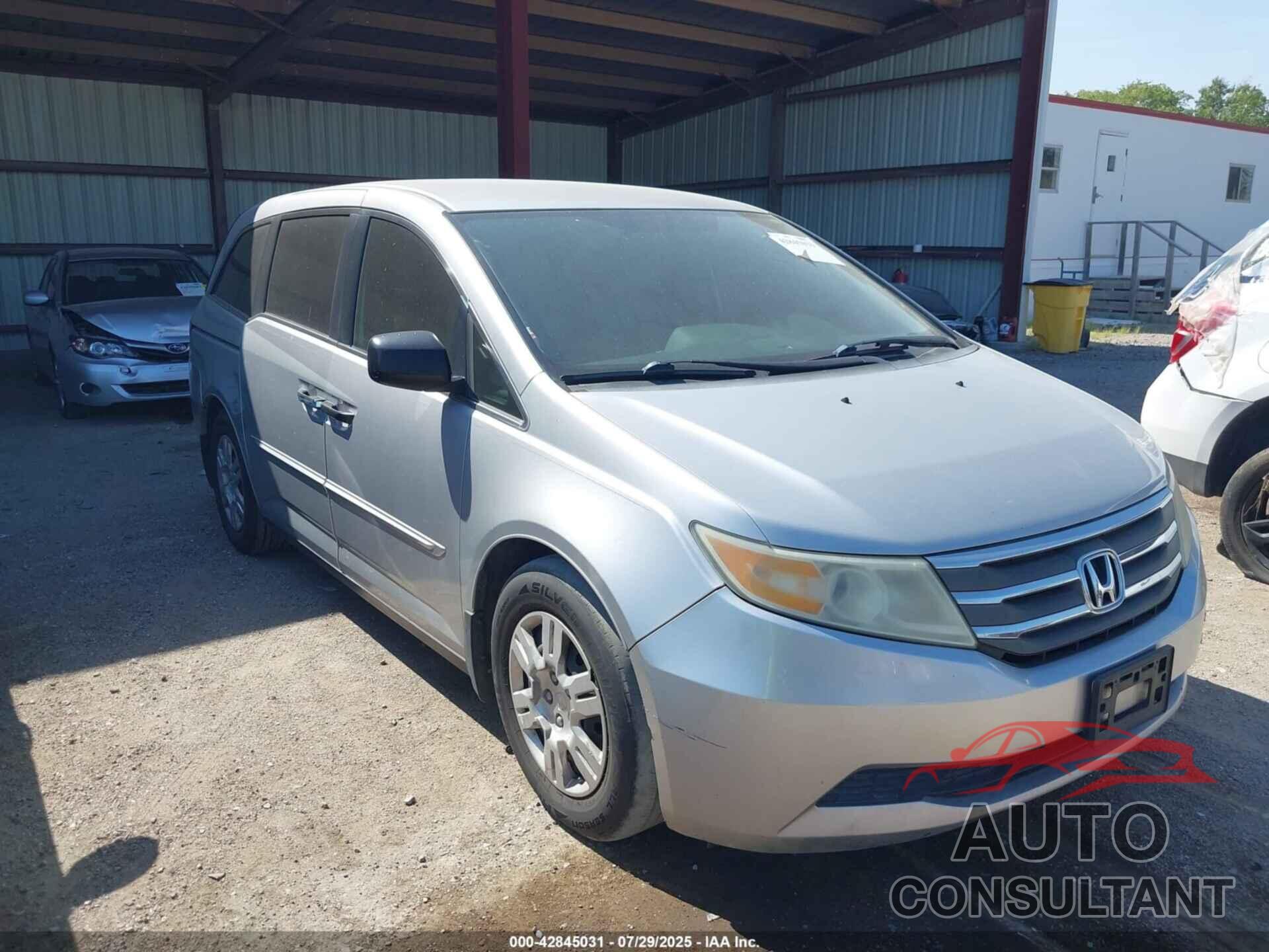 HONDA ODYSSEY 2013 - 5FNRL5H20DB065147