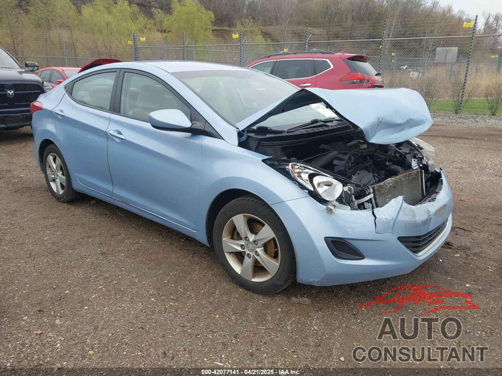 HYUNDAI ELANTRA 2011 - KMHDH4AE5BU124199