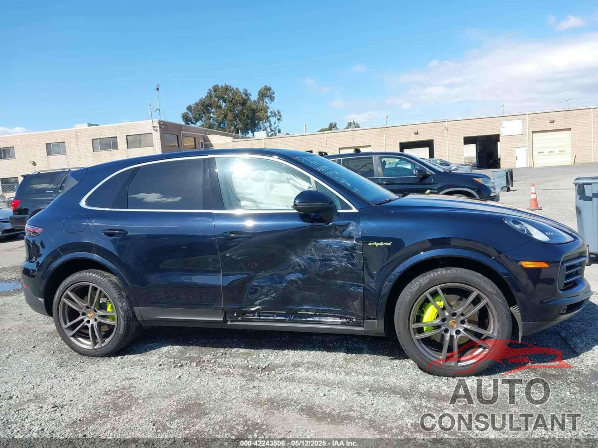 PORSCHE CAYENNE E-HYBRID 2023 - WP1AE2AY9PDA12252