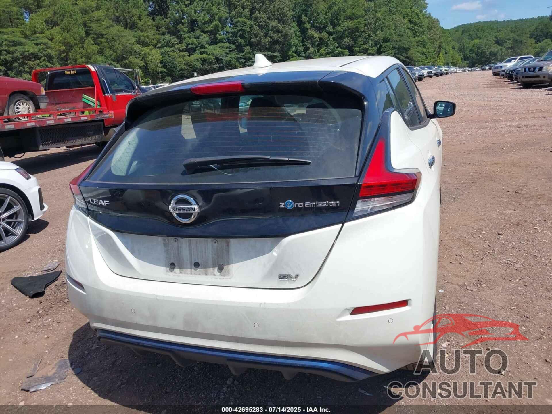 NISSAN LEAF 2022 - 1N4AZ1CVXNC550826