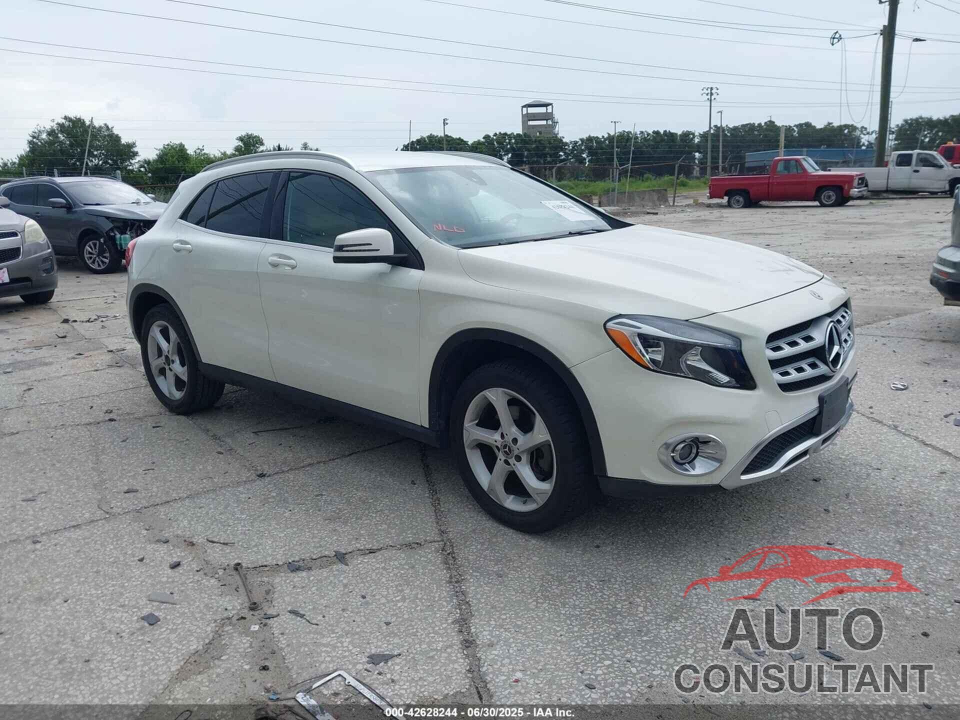 MERCEDES-BENZ GLA 250 2018 - WDCTG4EB5JJ459623