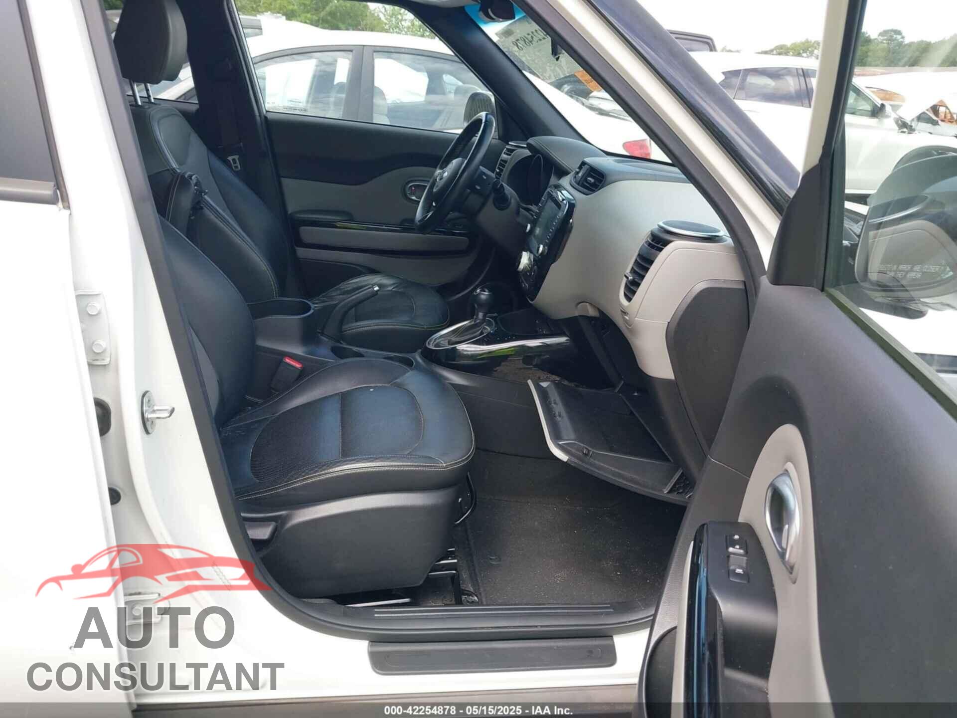KIA SOUL 2015 - KNDJP3A56F7201848
