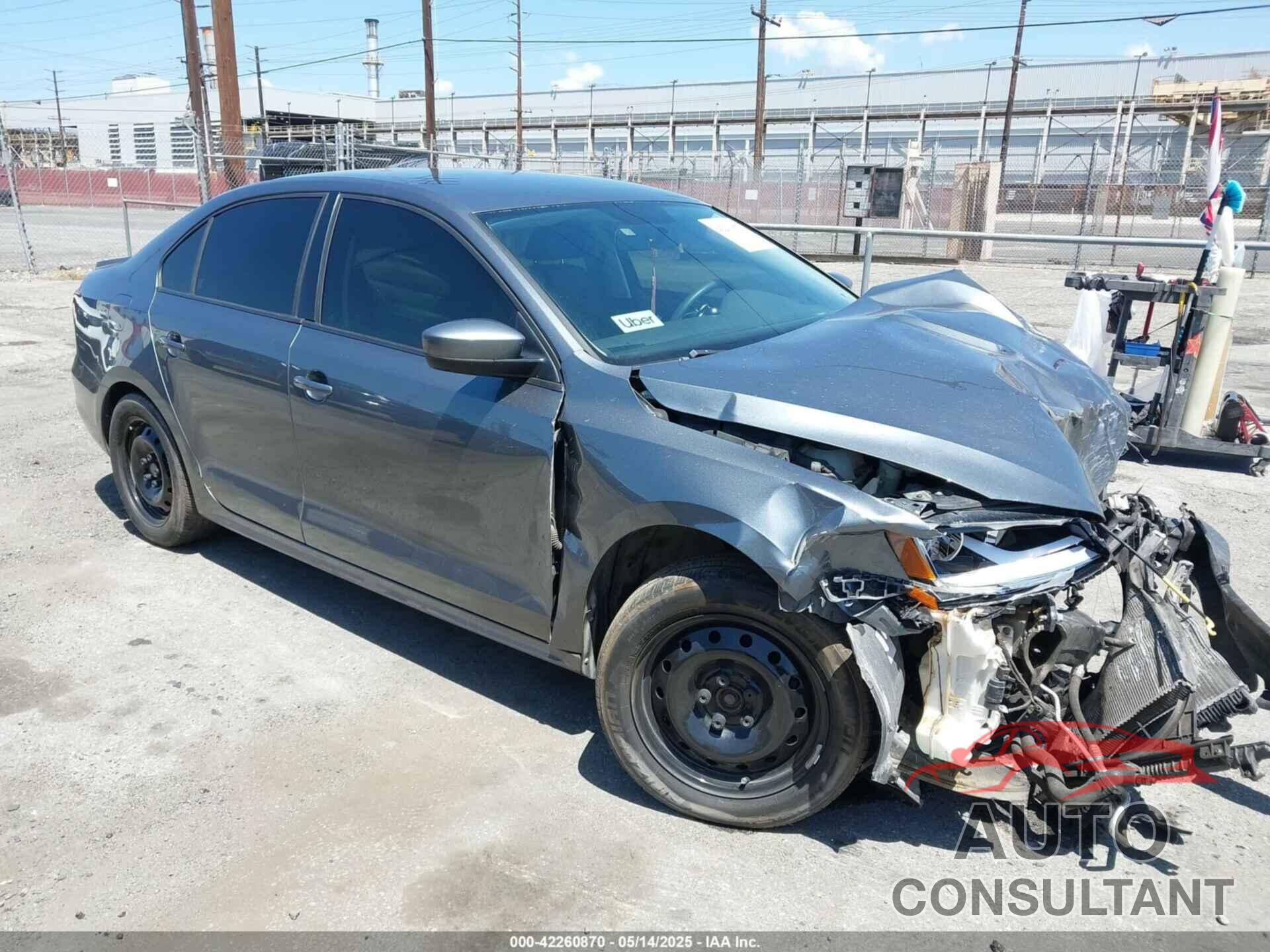 VOLKSWAGEN JETTA 2018 - 3VW2B7AJ5JM262787