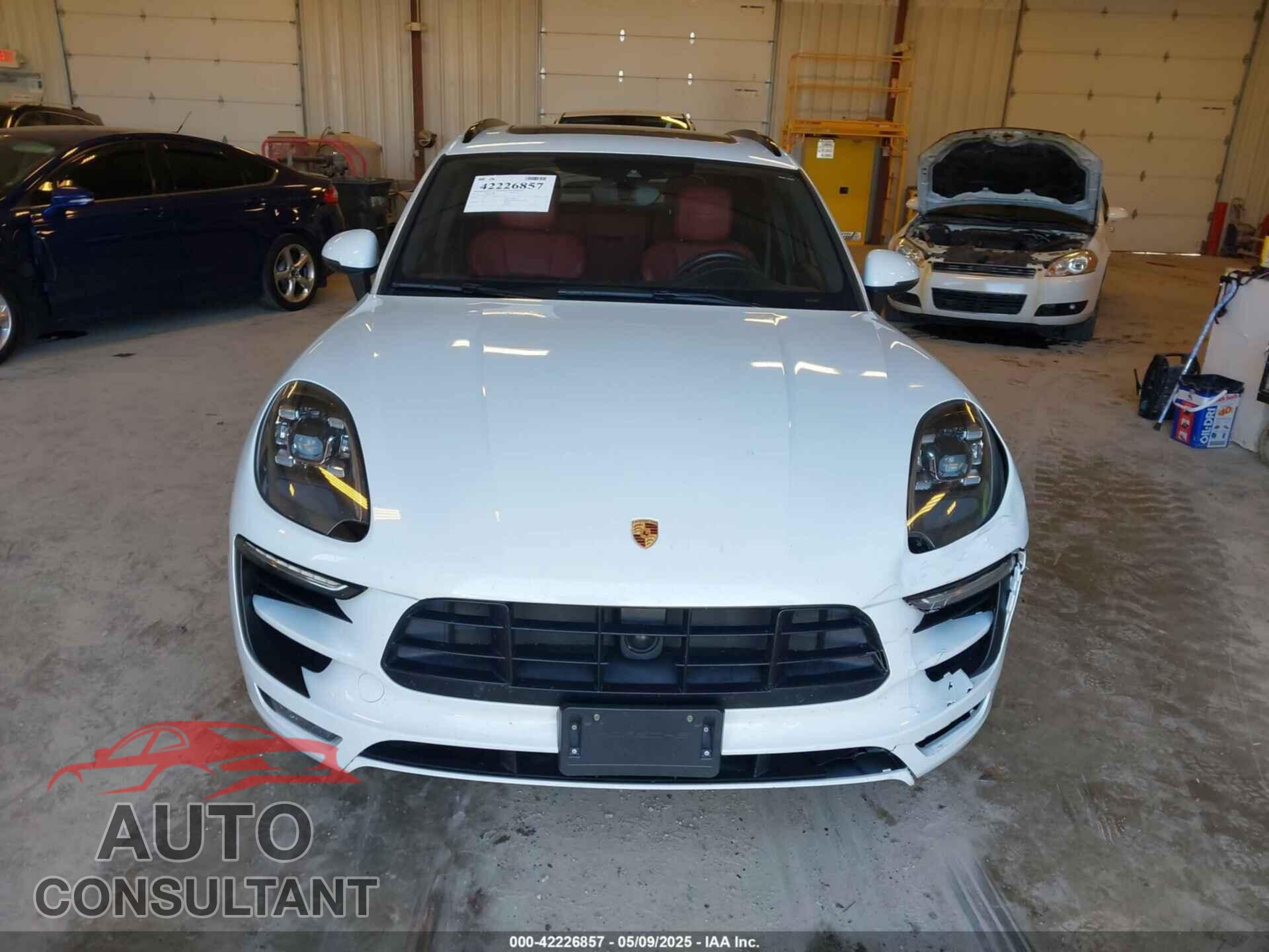 PORSCHE MACAN 2017 - WP1AG2A59HLB50199