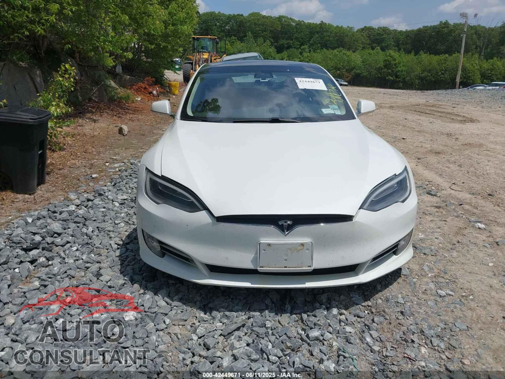 TESLA MODEL S 2017 - 5YJSA1E28HF199074