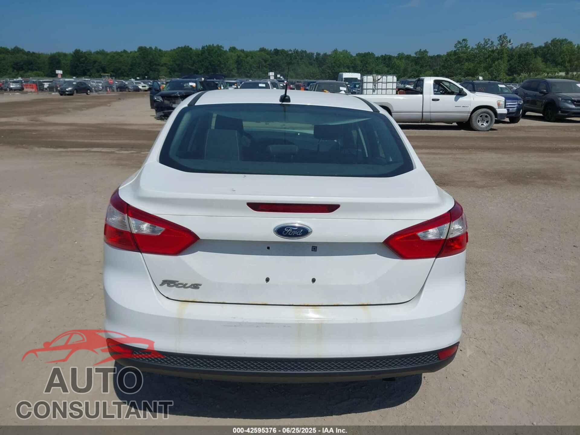 FORD FOCUS 2012 - 1FAHP3E23CL320268