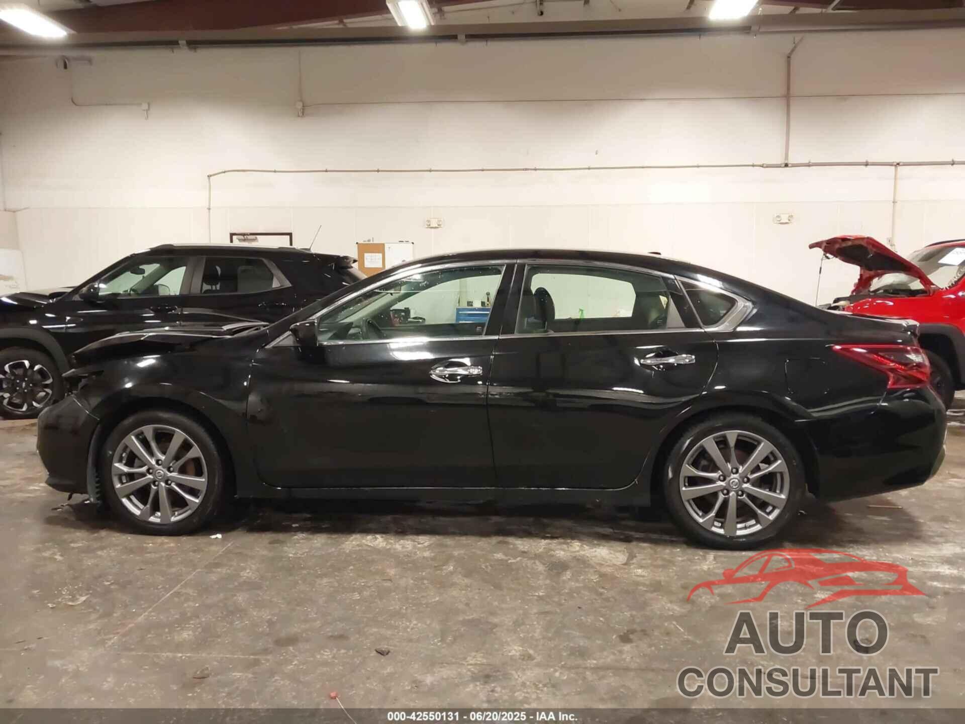 NISSAN ALTIMA 2018 - 1N4AL3AP7JC170354