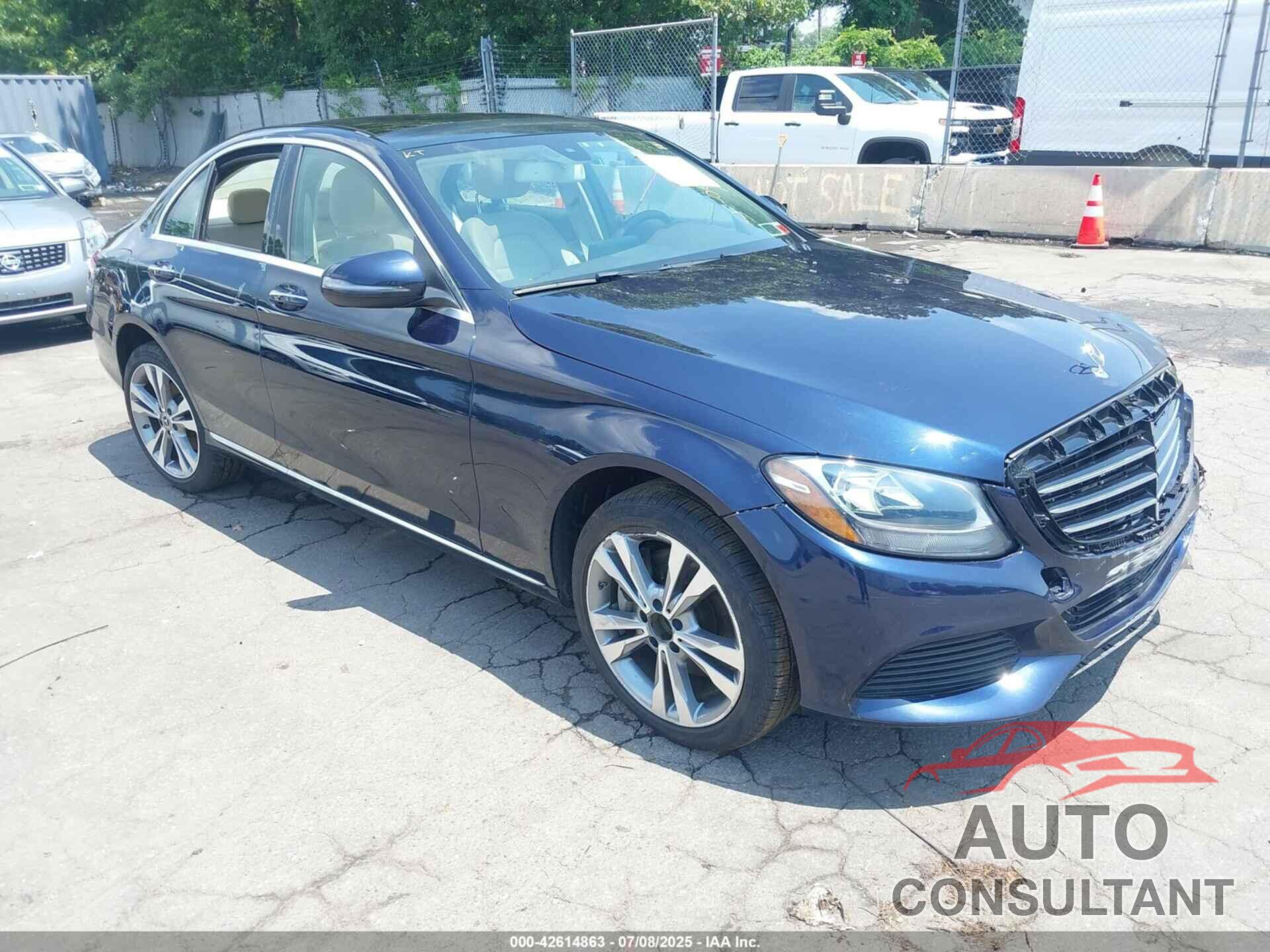 MERCEDES-BENZ C 300 2017 - 55SWF4KB0HU216795