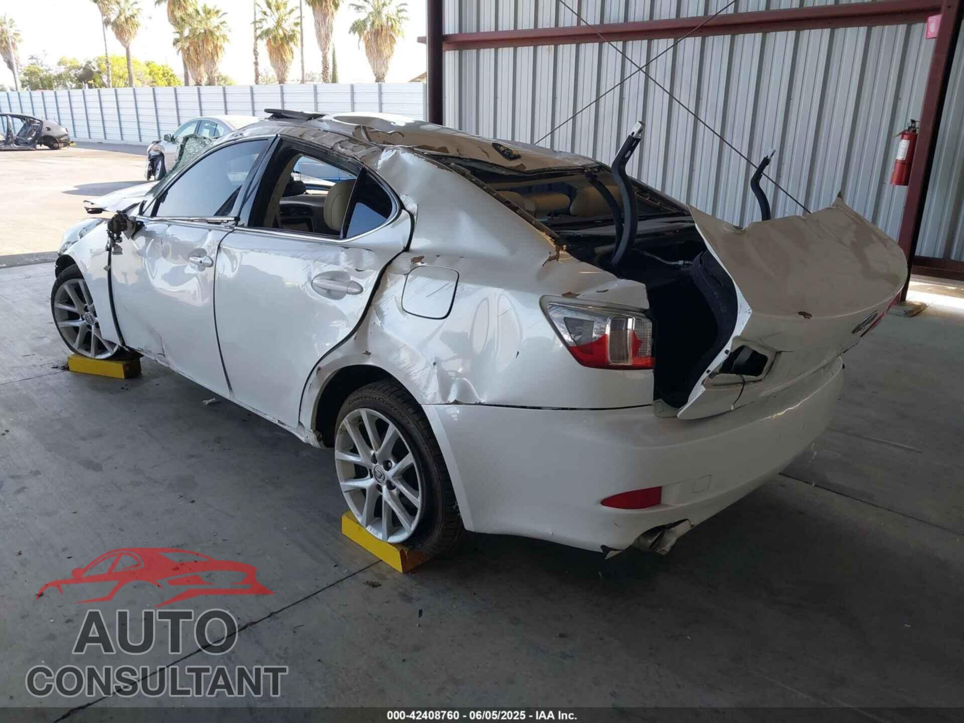 LEXUS IS 250 2013 - JTHCF5C20D5060860
