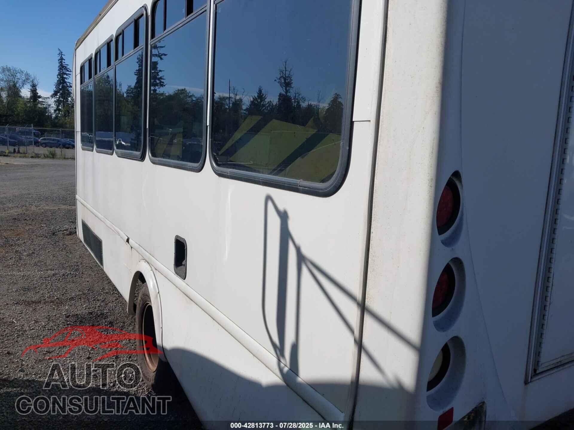 FORD E-450 CUTAWAY 2012 - 1FDFE4FS3CDA47253