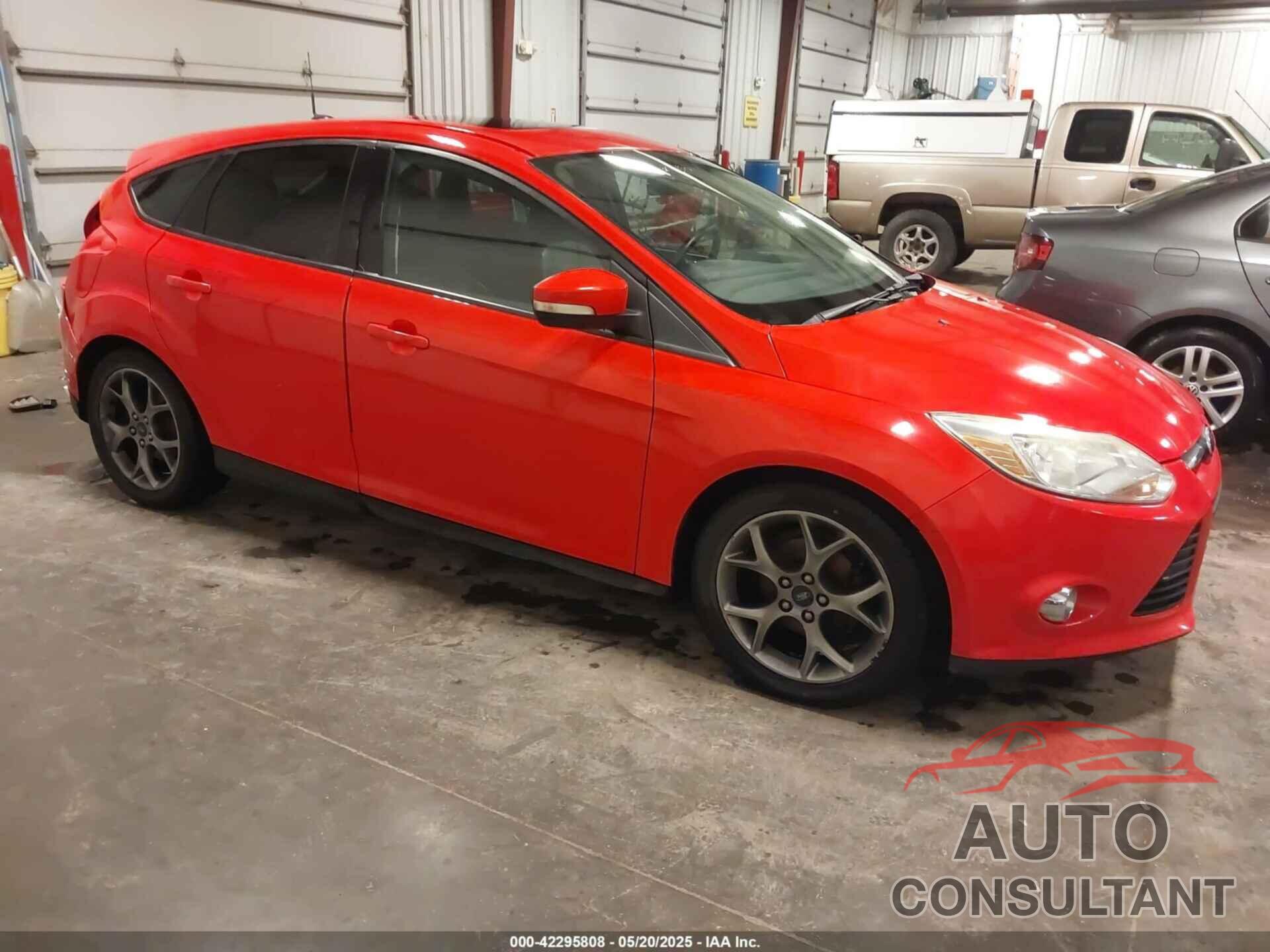 FORD FOCUS 2013 - 1FADP3K22DL247981