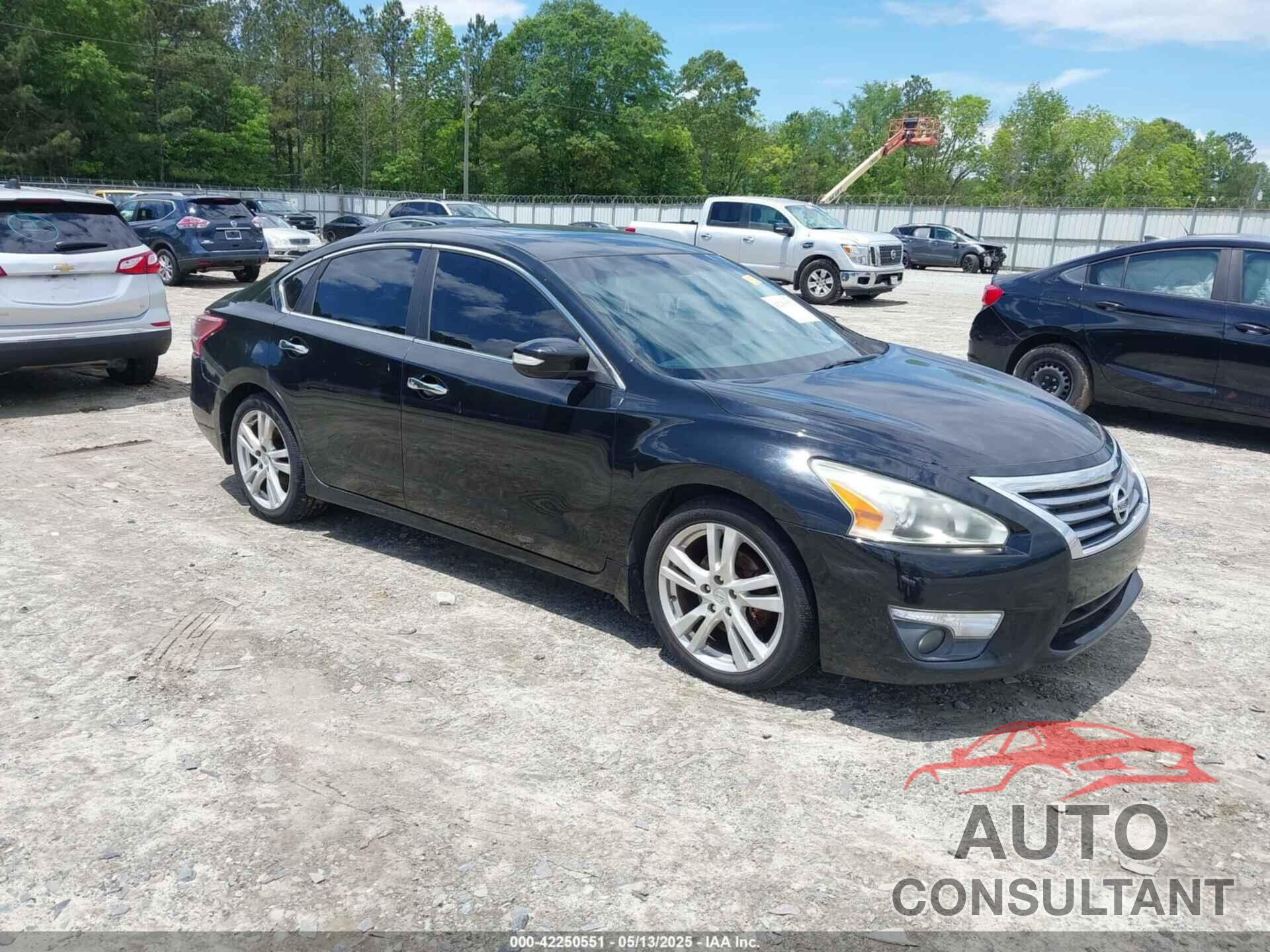 NISSAN ALTIMA 2013 - 1N4BL3AP1DC117237