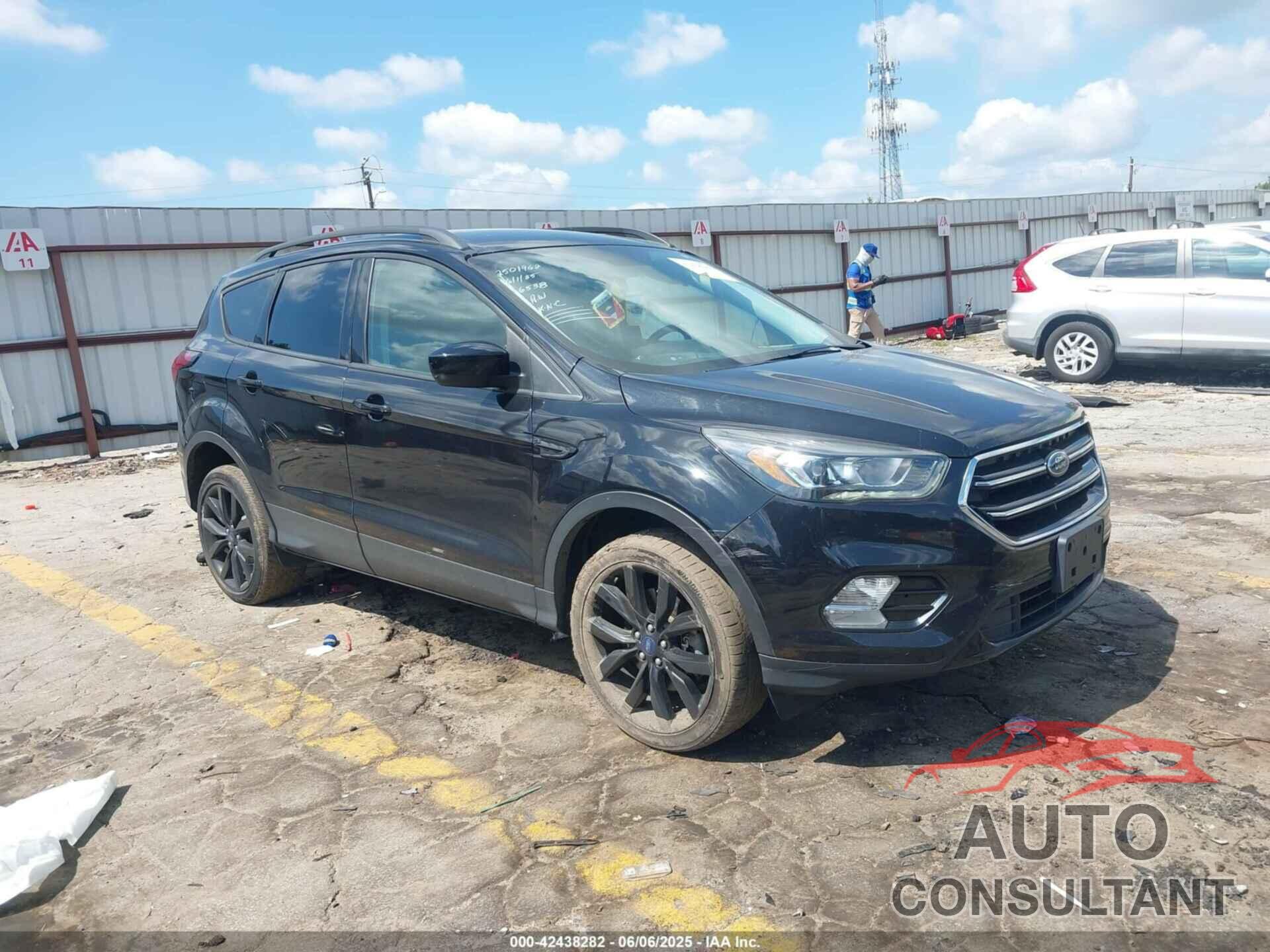 FORD ESCAPE 2019 - 1FMCU9GDXKUC56538