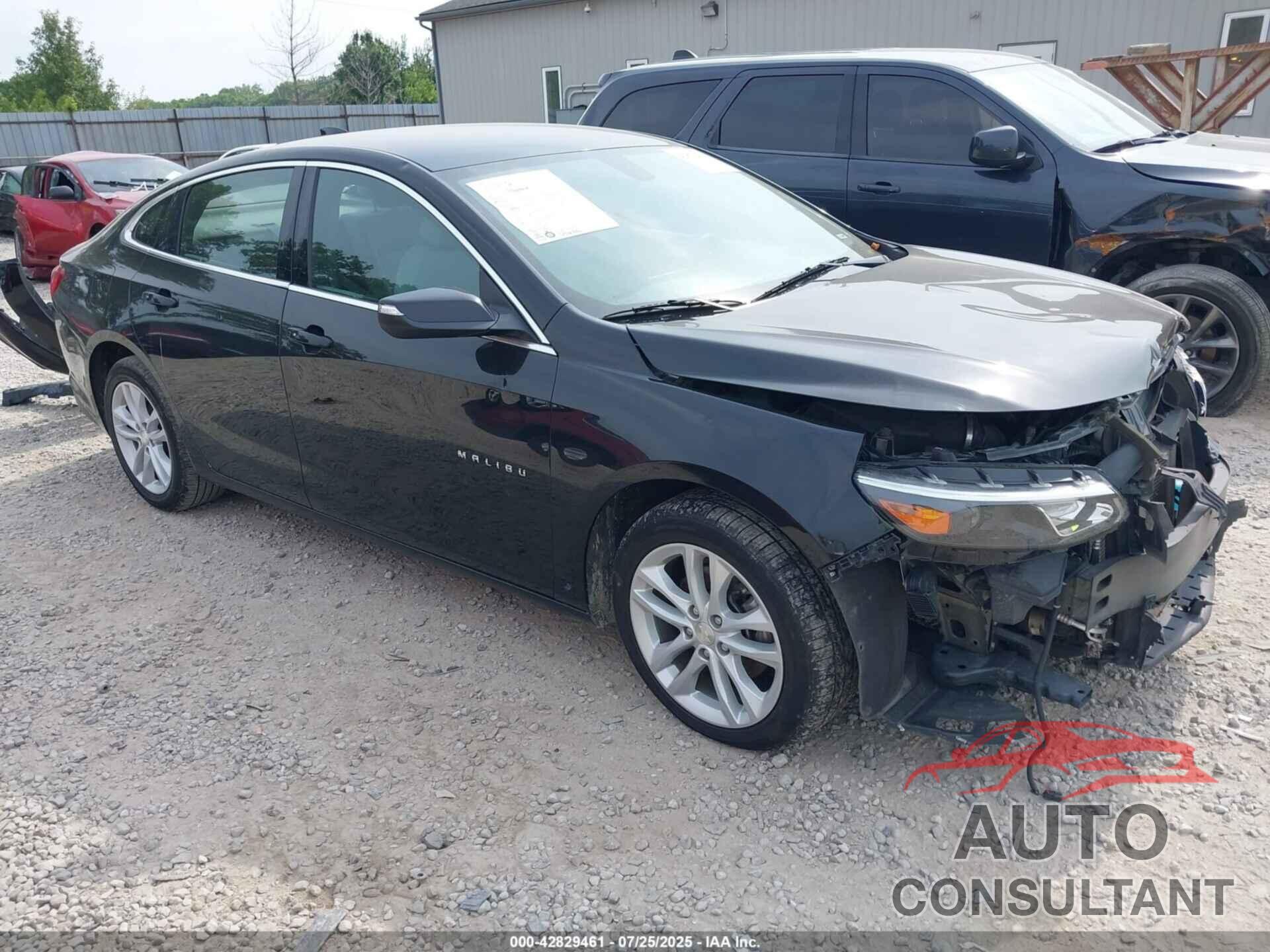 CHEVROLET MALIBU 2018 - 1G1ZD5ST1JF236115
