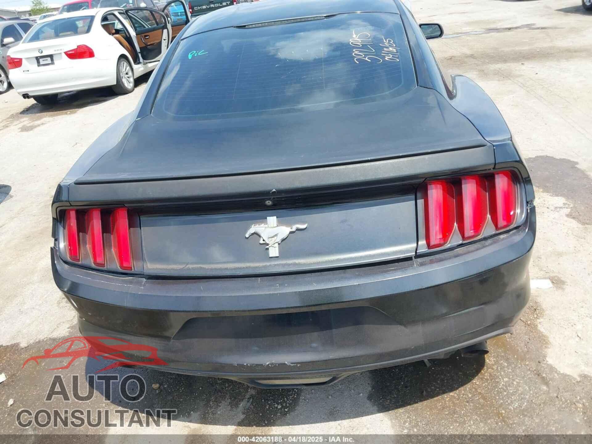 FORD MUSTANG 2015 - 1FA6P8AM3F5392995