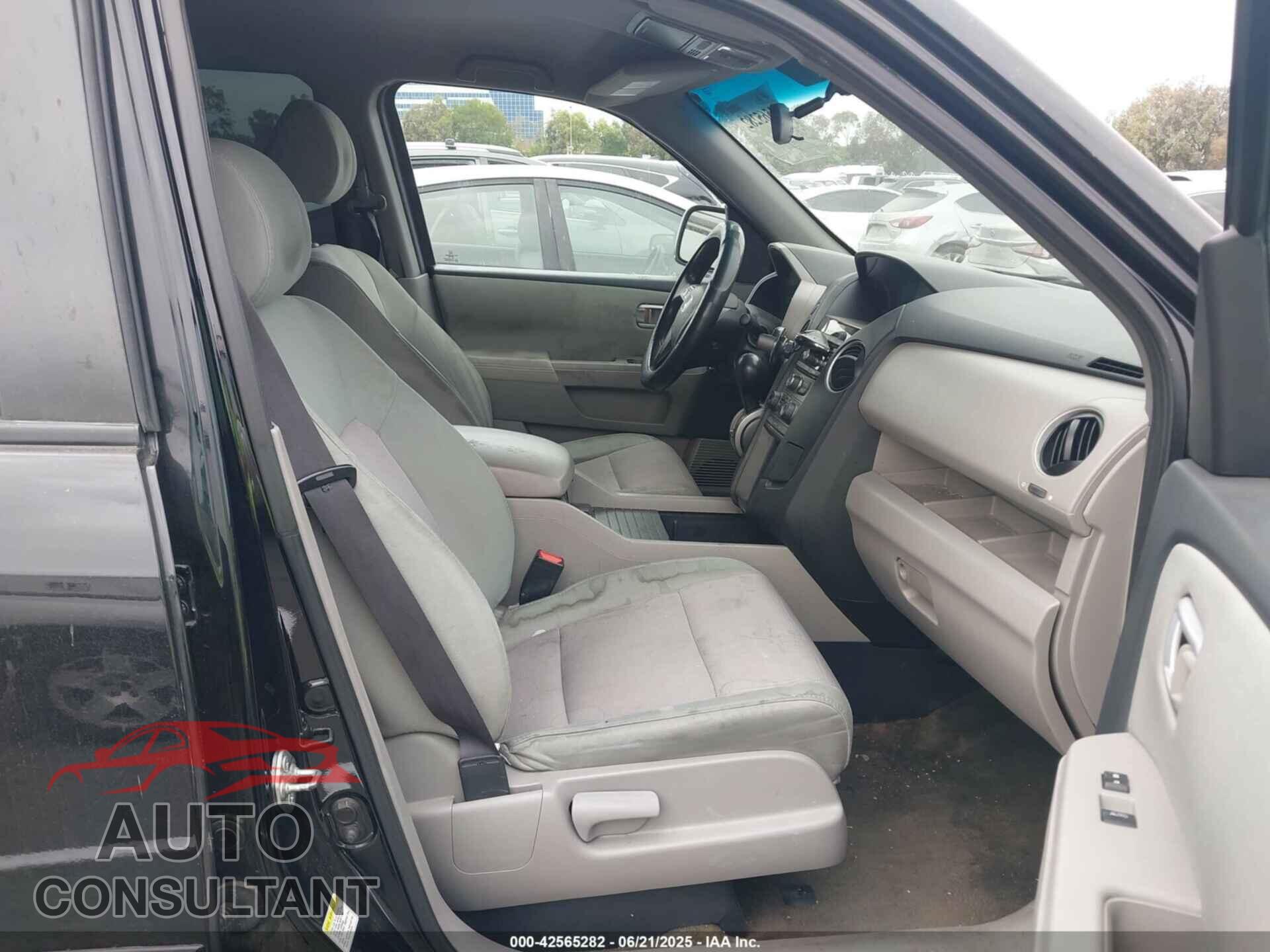 HONDA PILOT 2014 - 5FNYF3H47EB026419