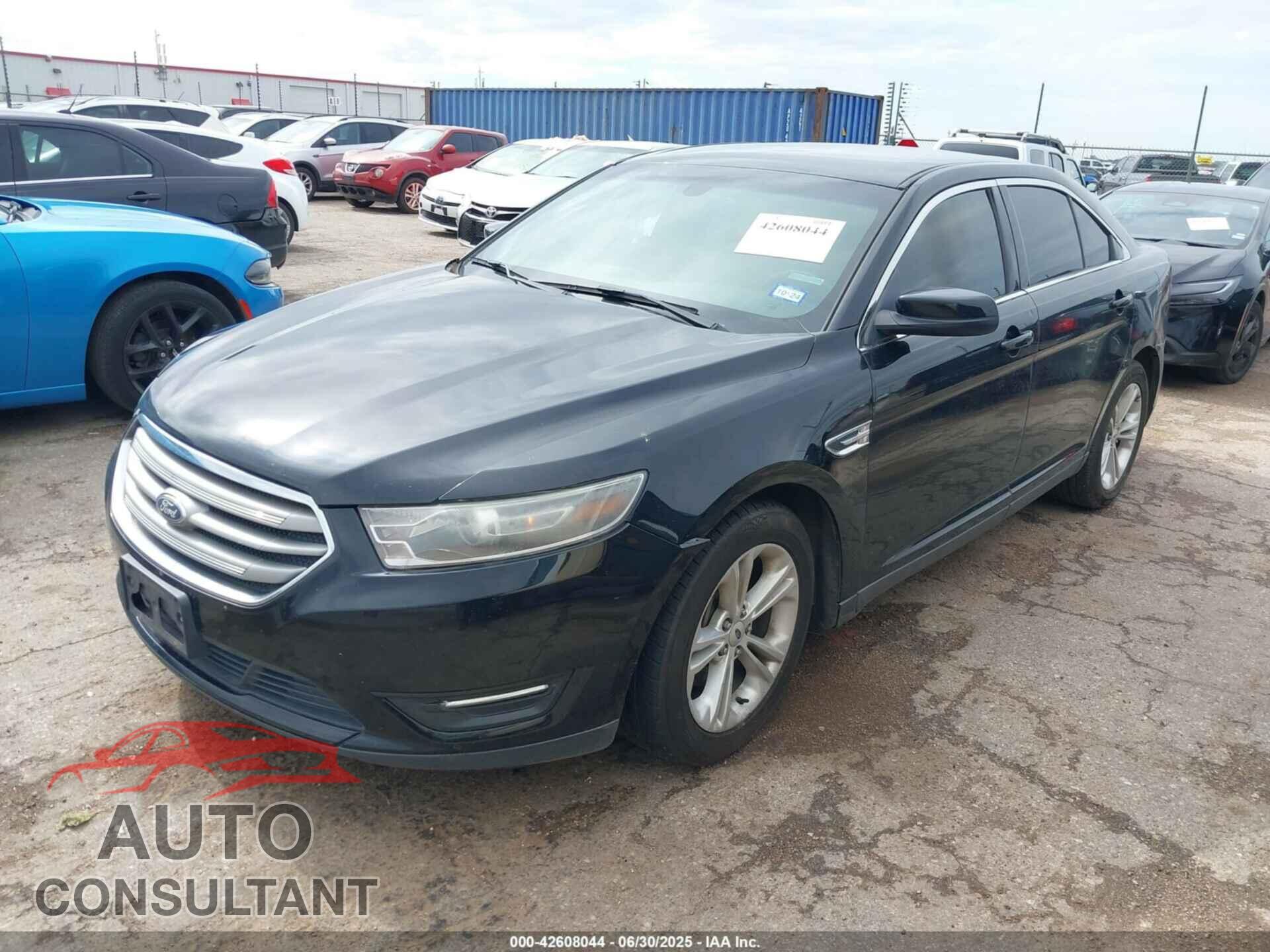 FORD TAURUS 2017 - 1FAHP2E86HG120774