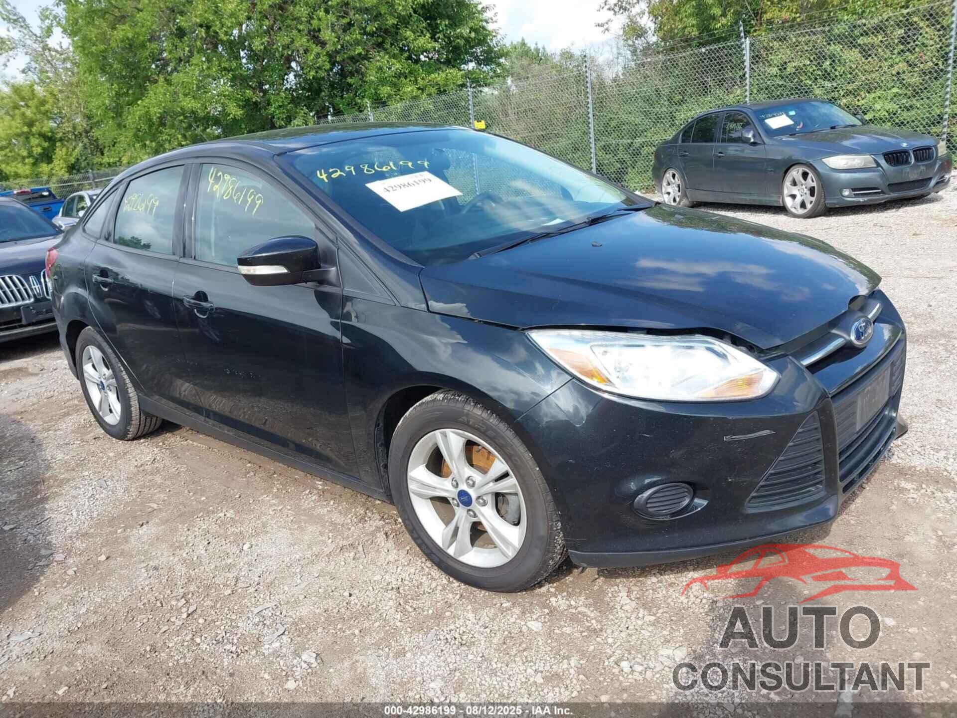 FORD FOCUS 2014 - 1FADP3F2XEL411103