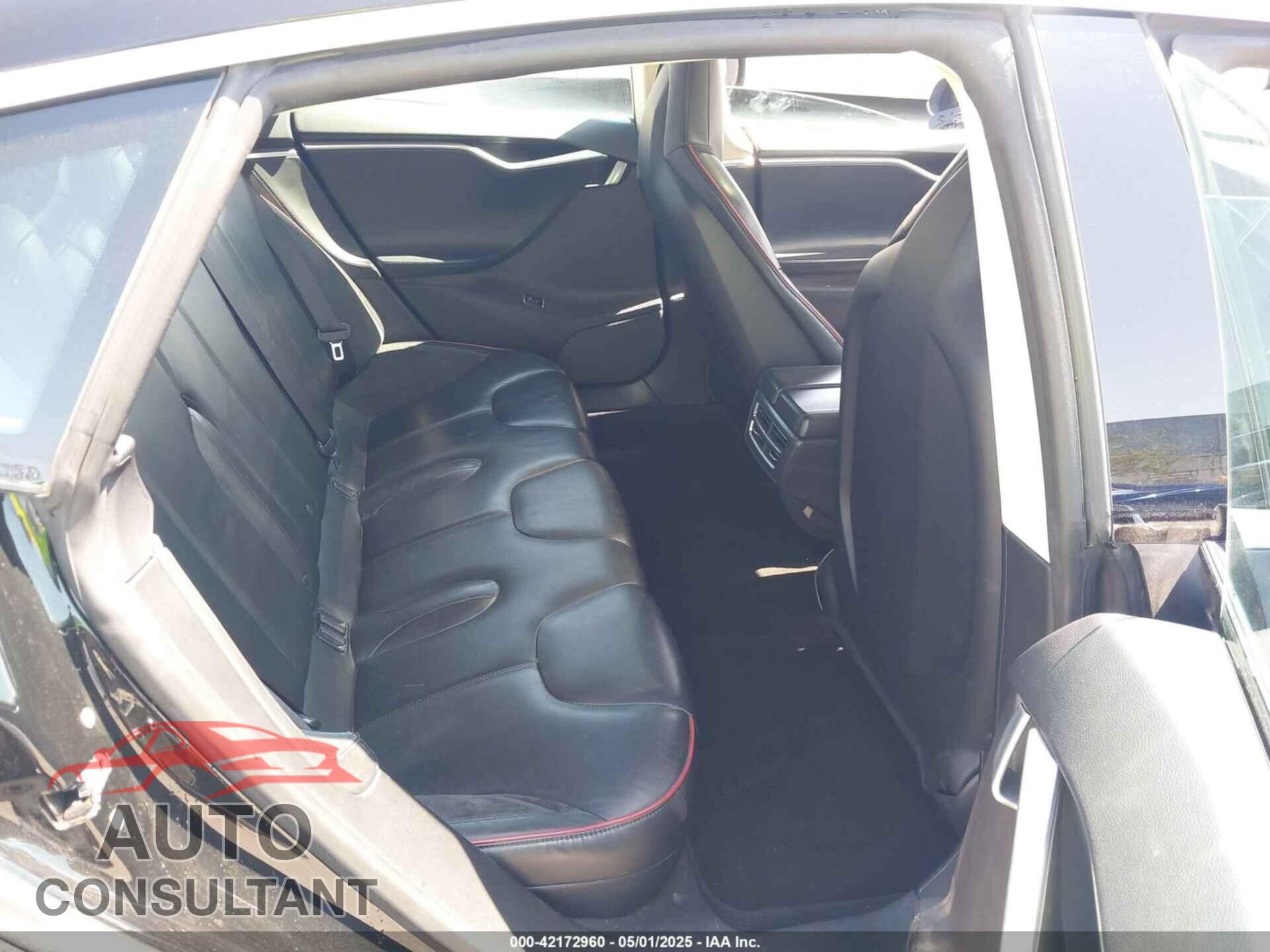 TESLA MODEL S 2013 - 5YJSA1CP6DFP08779