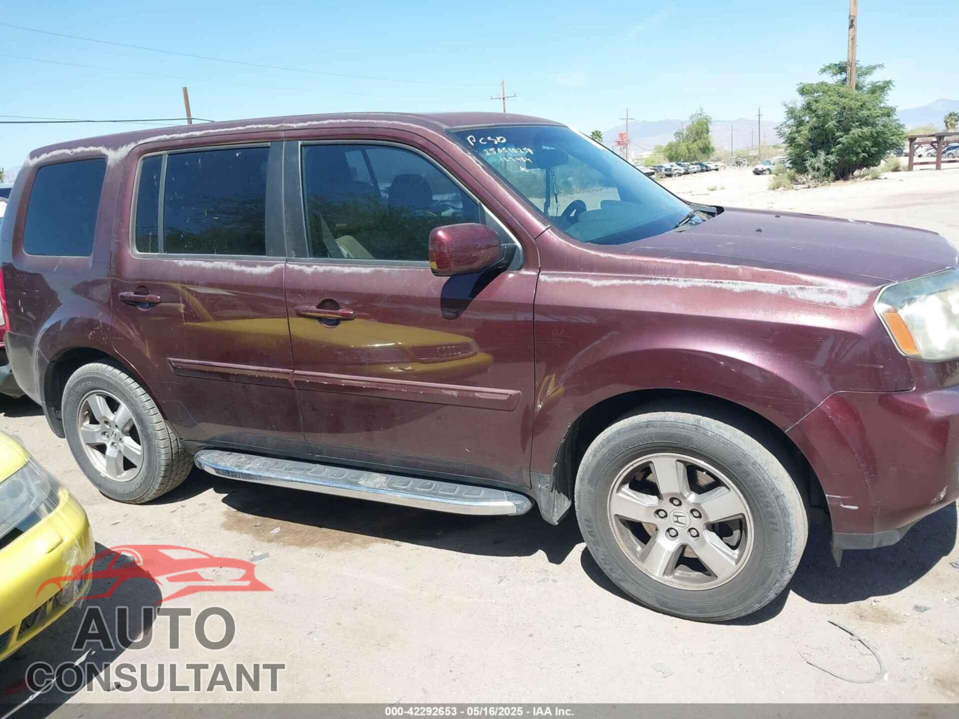 HONDA PILOT 2011 - 5FNYF3H55BB004858