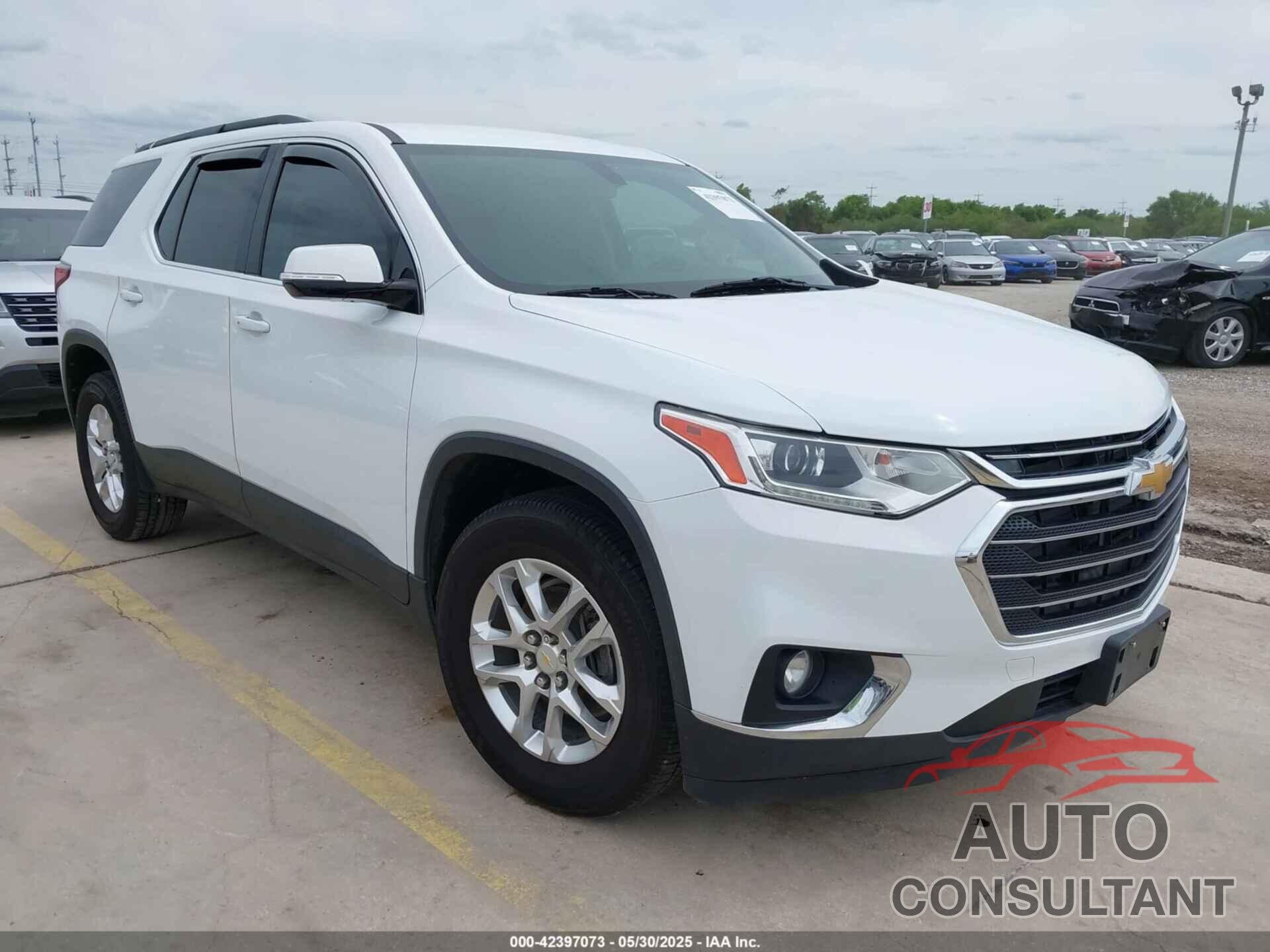 CHEVROLET TRAVERSE 2019 - 1GNERGKW9KJ296145