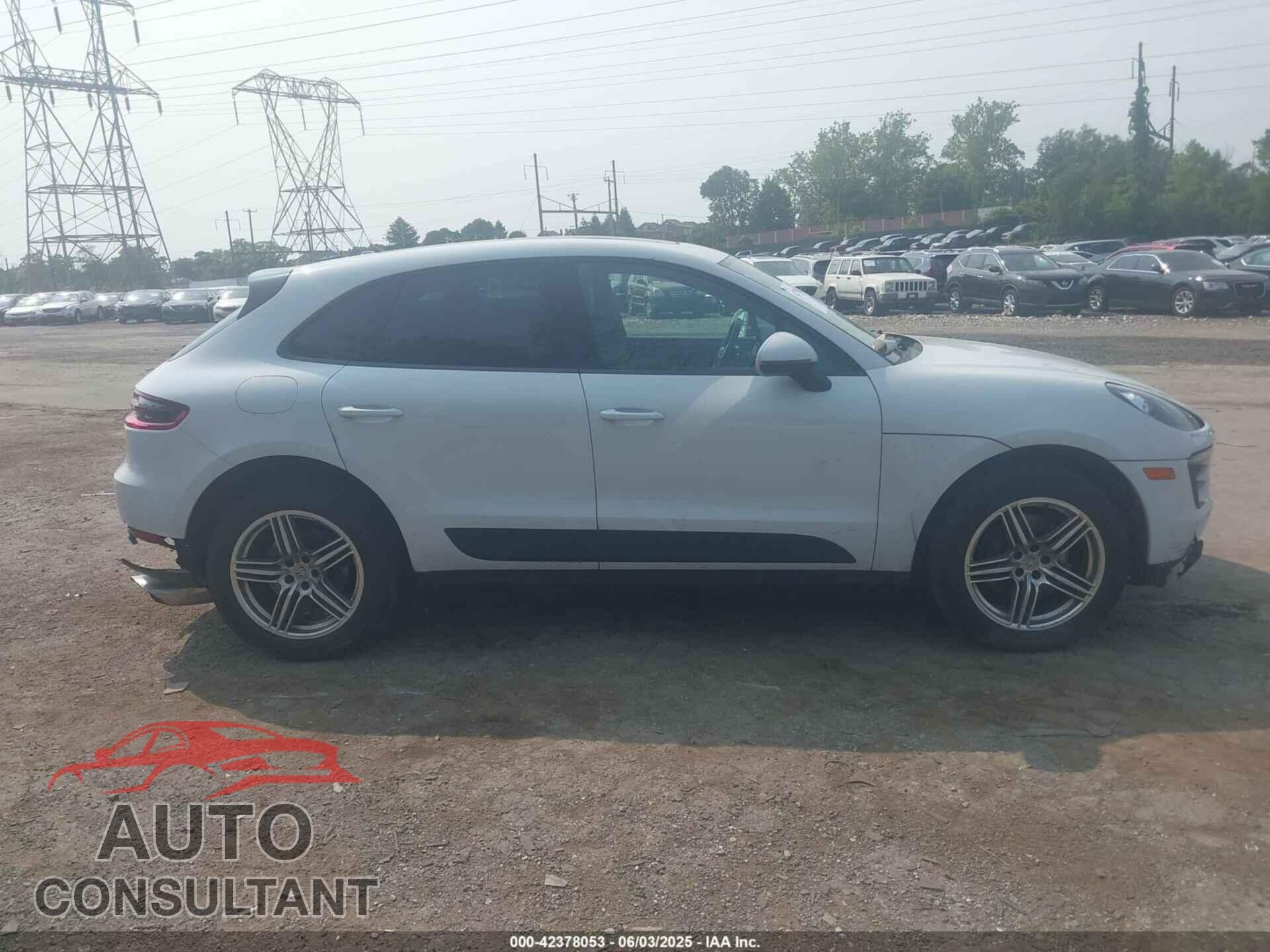 PORSCHE MACAN 2018 - WP1AA2A58JLB19260
