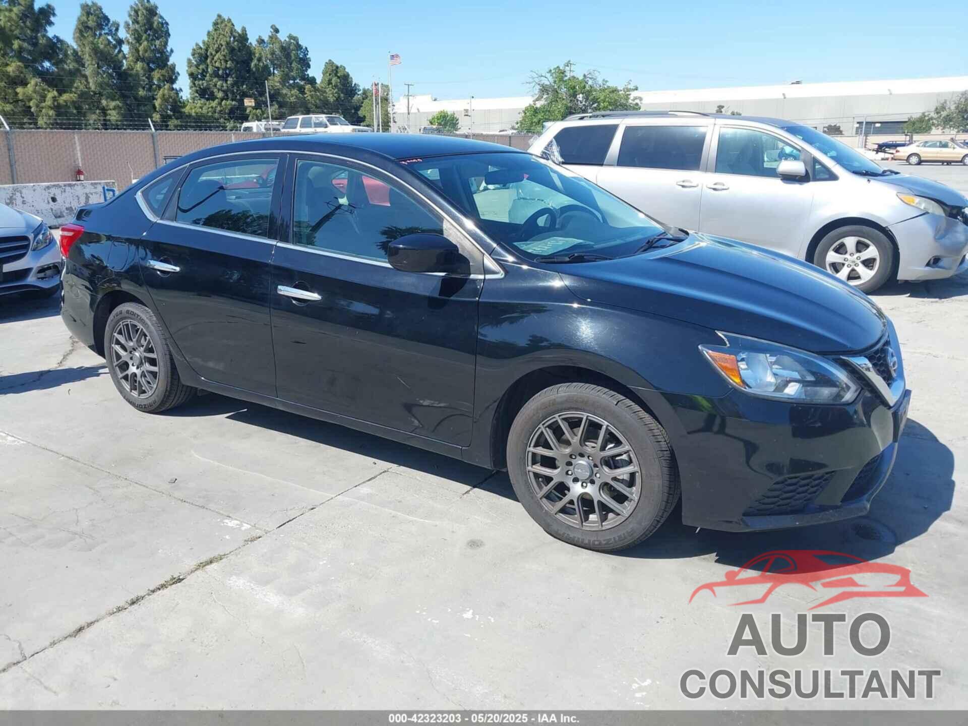 NISSAN SENTRA 2018 - 3N1AB7AP4JY305904