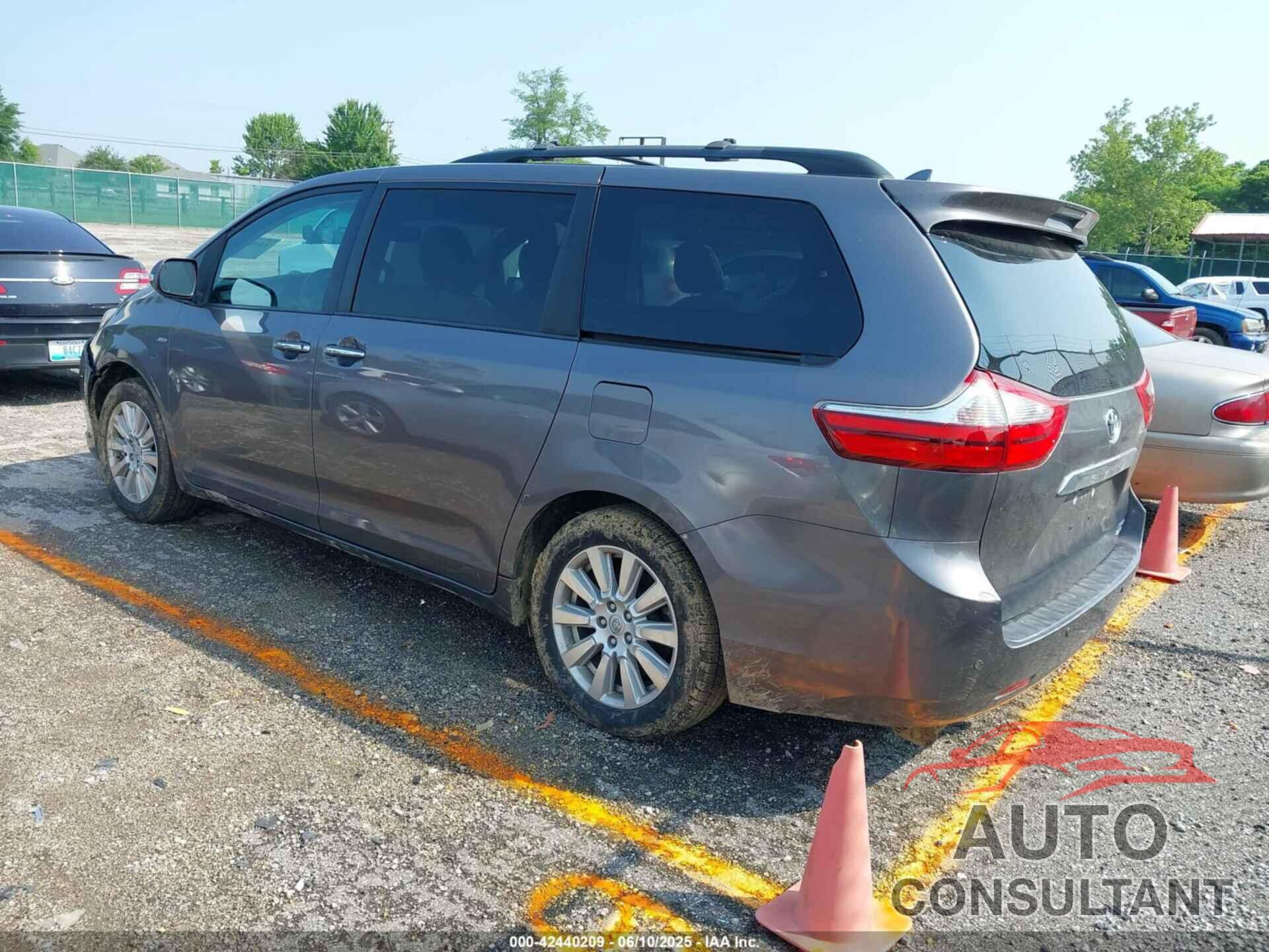 TOYOTA SIENNA 2017 - 5TDDZ3DC9HS183372