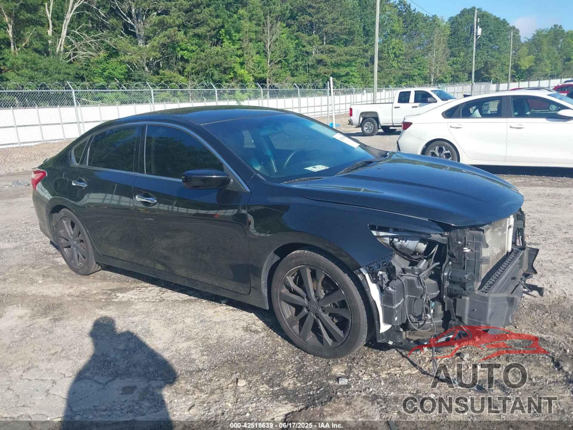NISSAN ALTIMA 2016 - 1N4AL3AP1GC174621