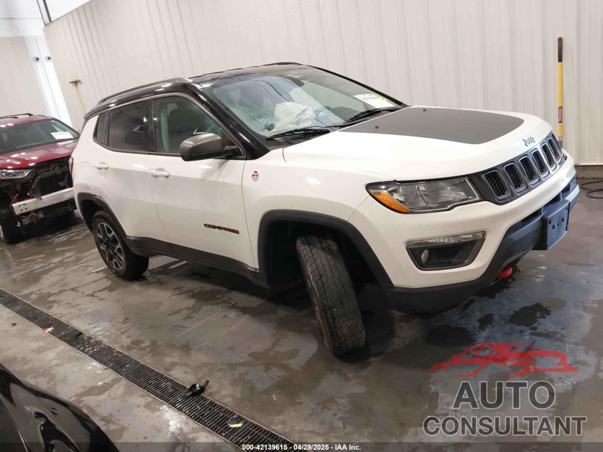 JEEP COMPASS 2020 - 3C4NJDDB9LT220878