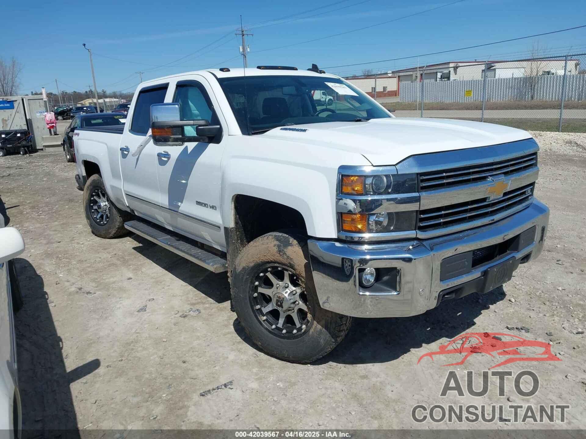 CHEVROLET SILVERADO 2500HD 2015 - 1GC1KWE84FF682323