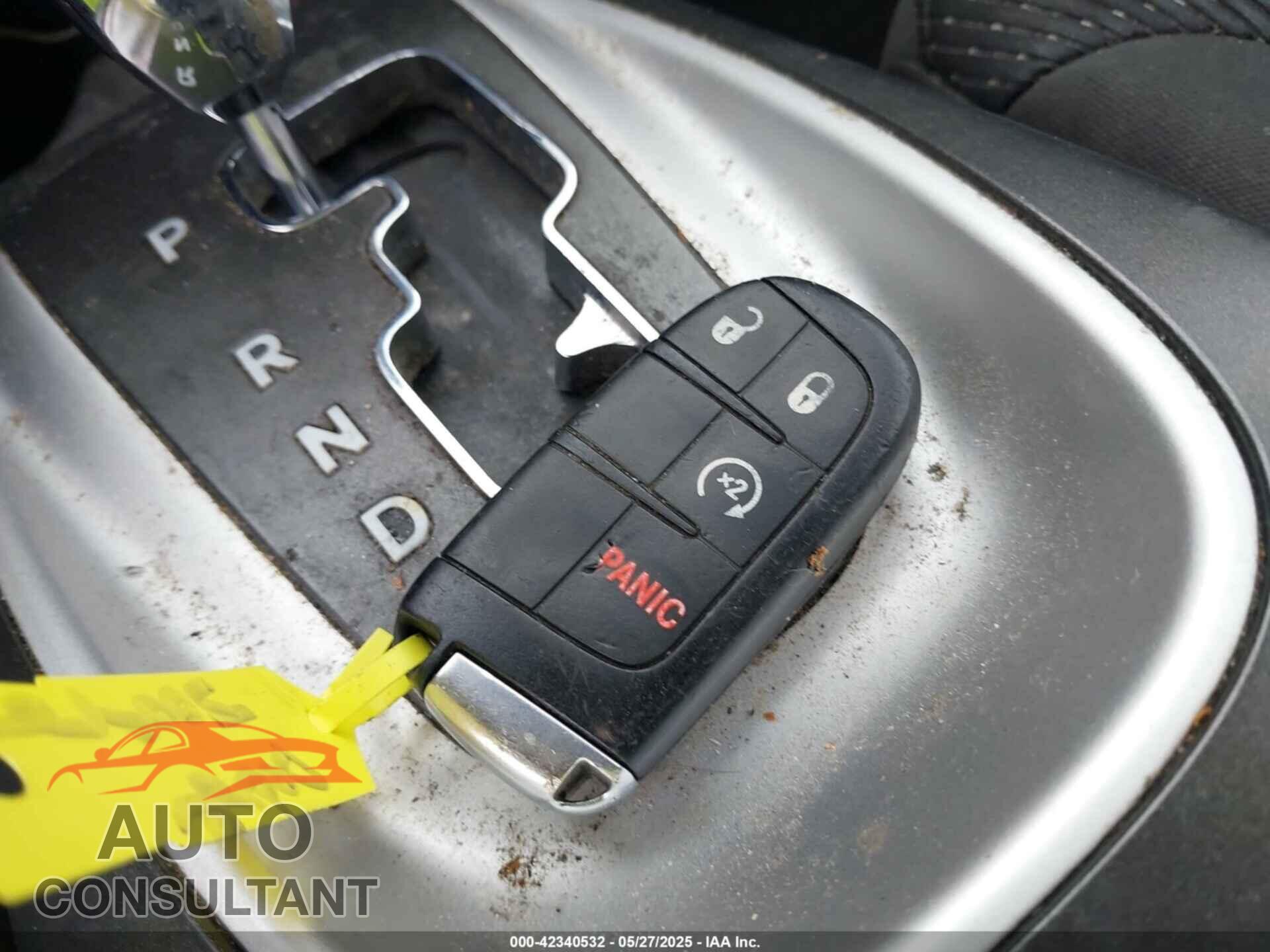 DODGE JOURNEY 2017 - 3C4PDCABXHT683196