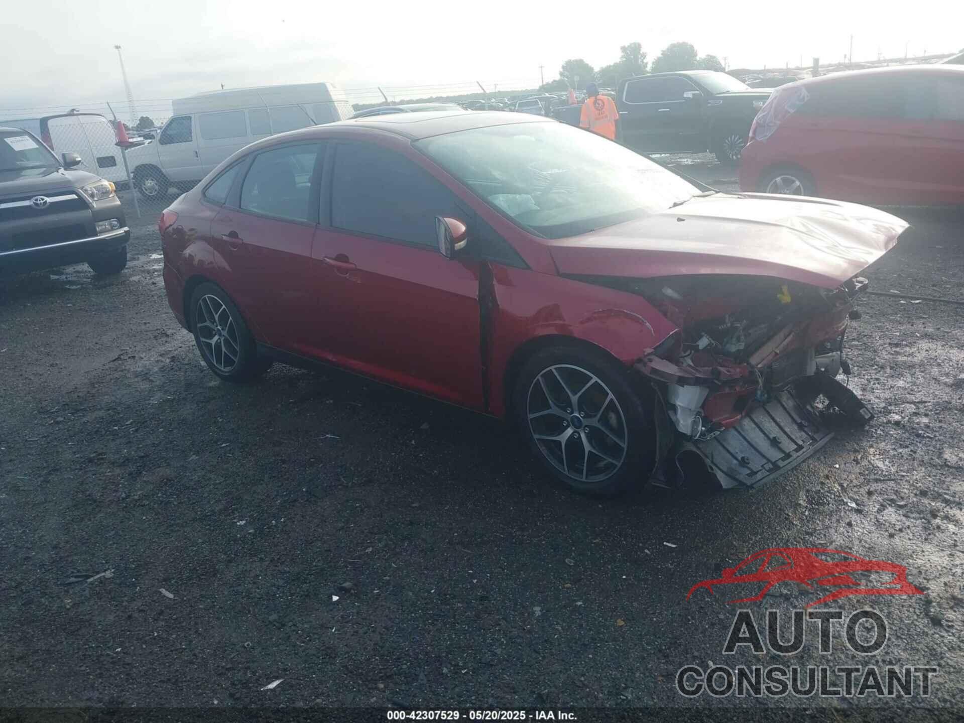 FORD FOCUS 2017 - 1FADP3H21HL345980
