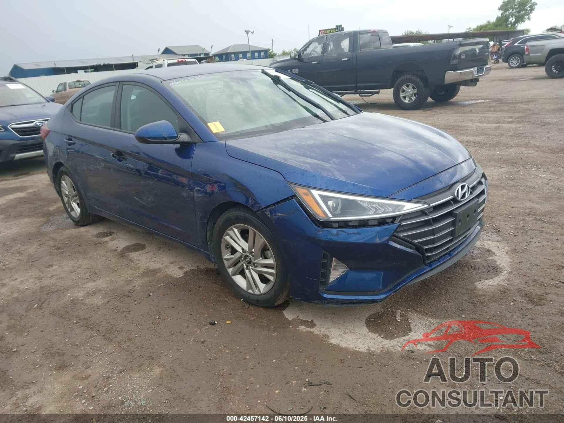 HYUNDAI ELANTRA 2019 - 5NPD84LF1KH472117
