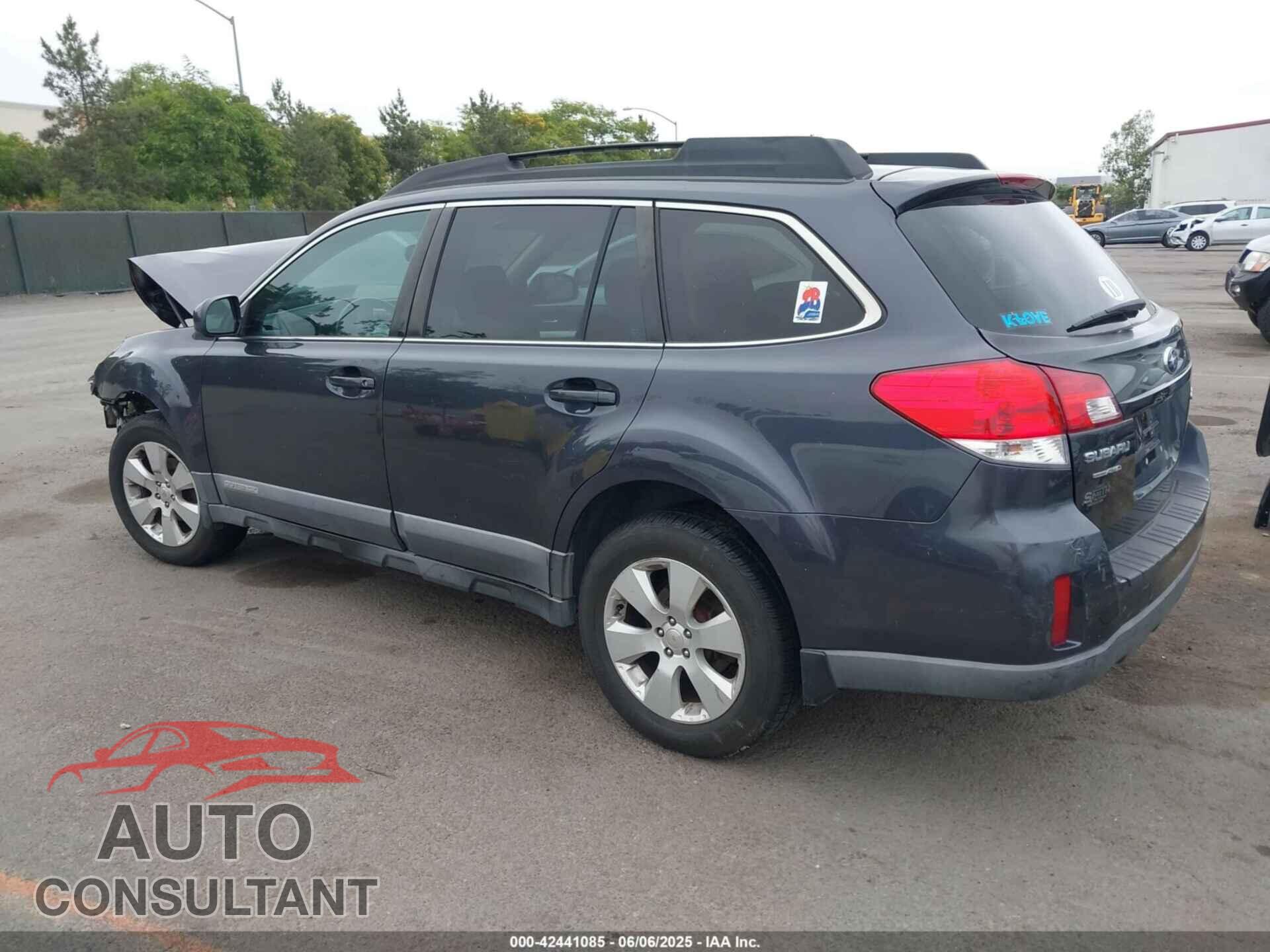 SUBARU OUTBACK 2011 - 4S4BRBGC9B3318433