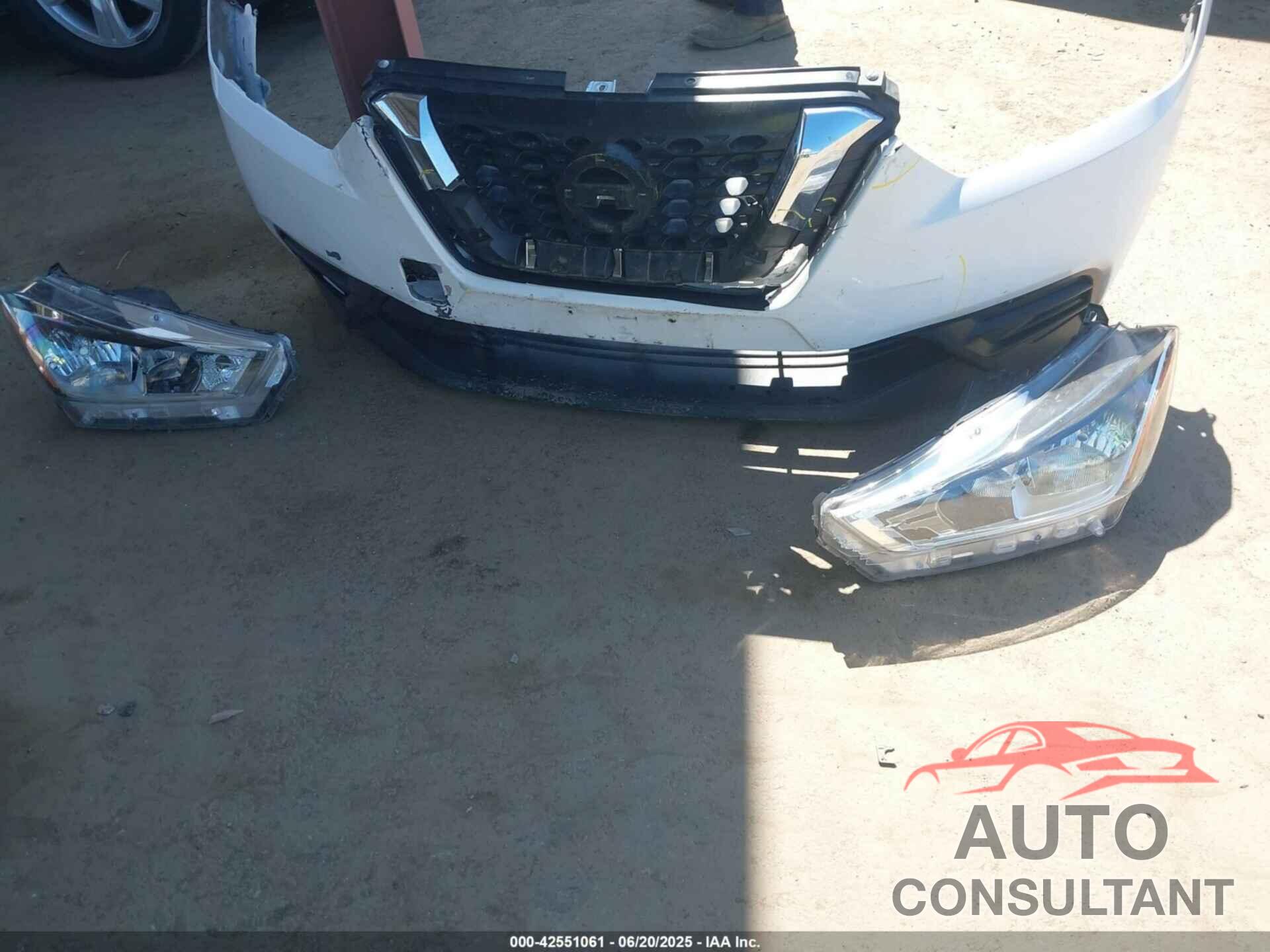 NISSAN KICKS 2018 - 3N1CP5CU3JL528093