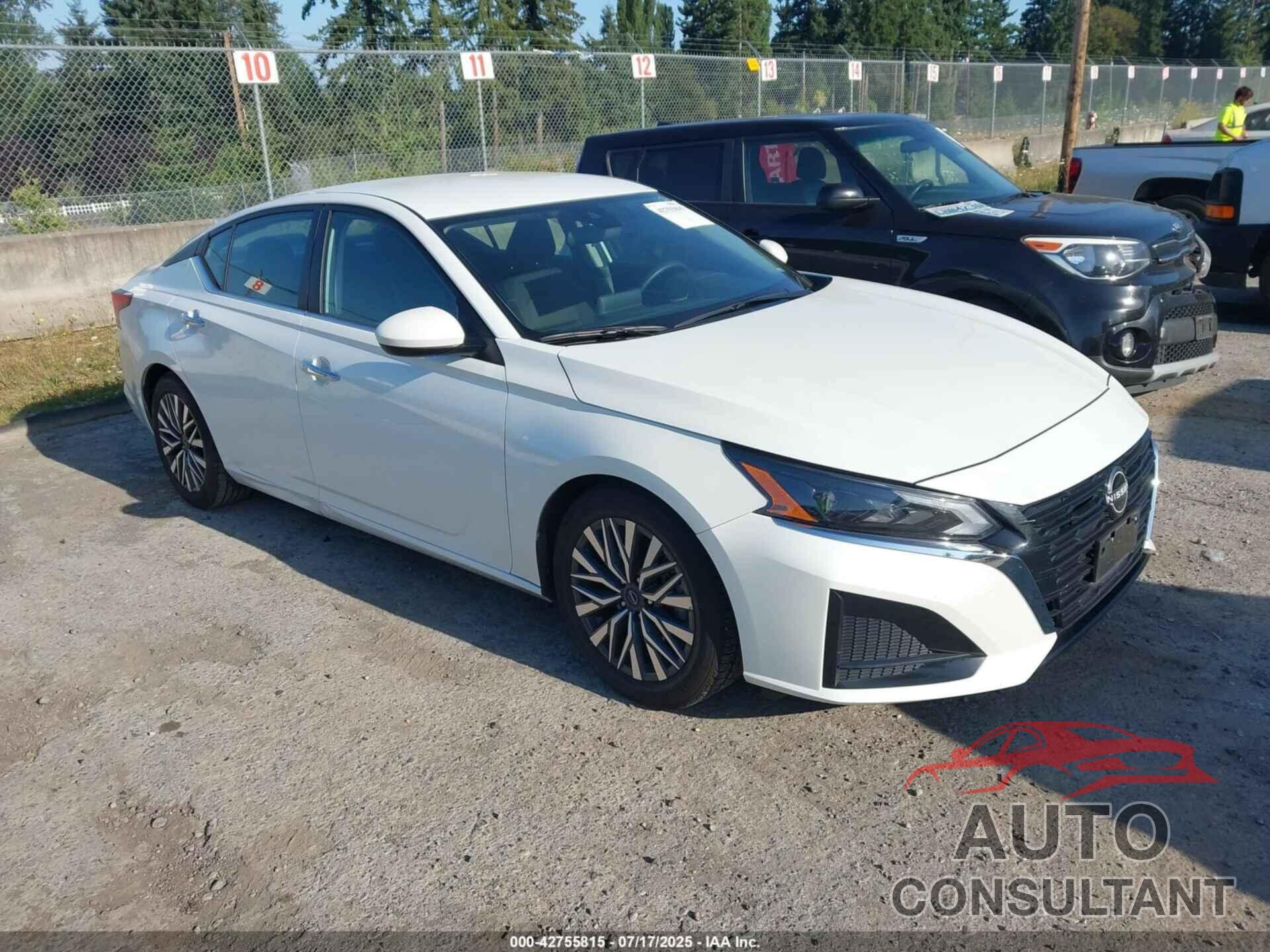NISSAN ALTIMA 2023 - 1N4BL4DV0PN375452