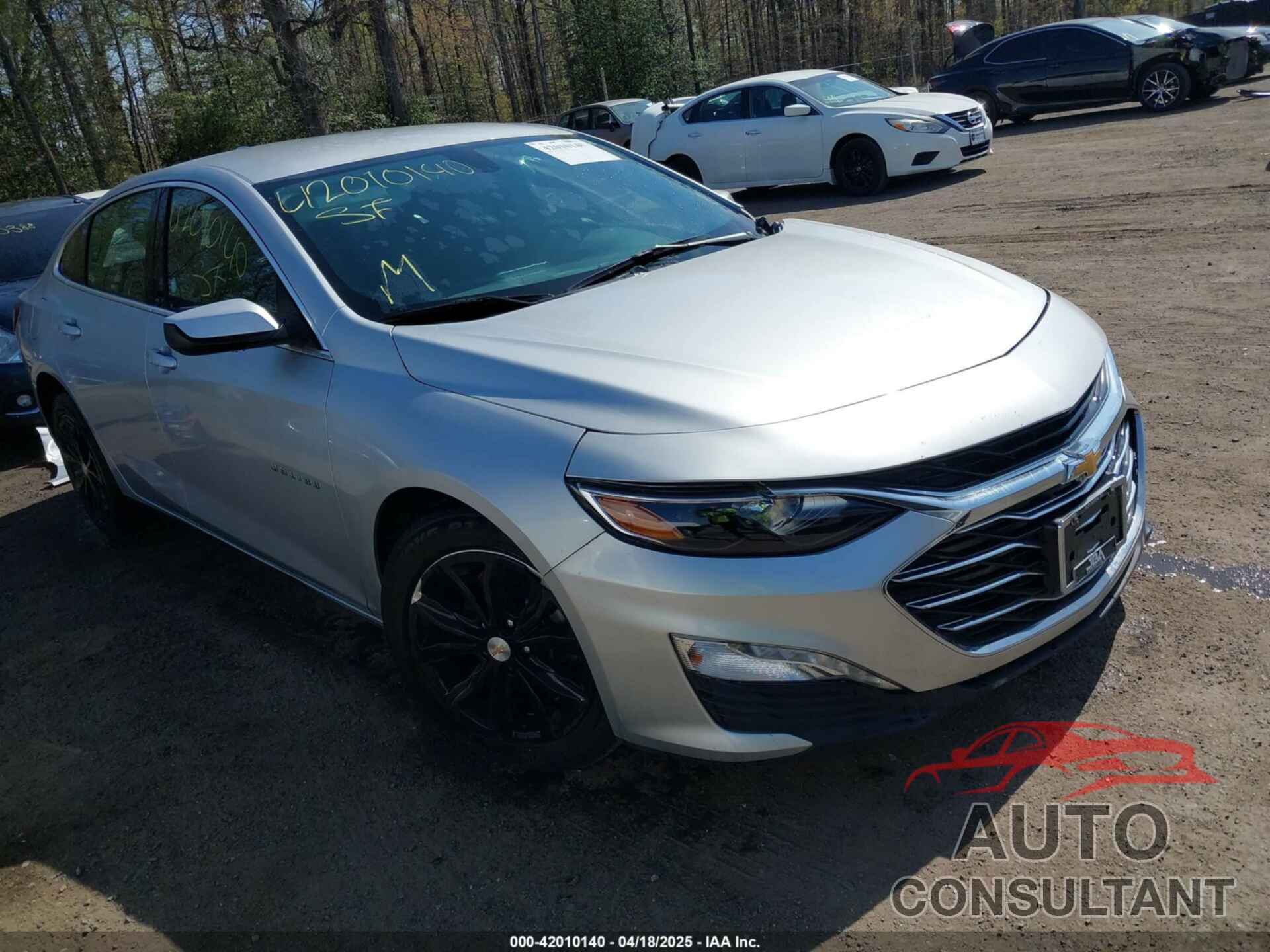 CHEVROLET MALIBU 2022 - 1G1ZD5ST5NF121944