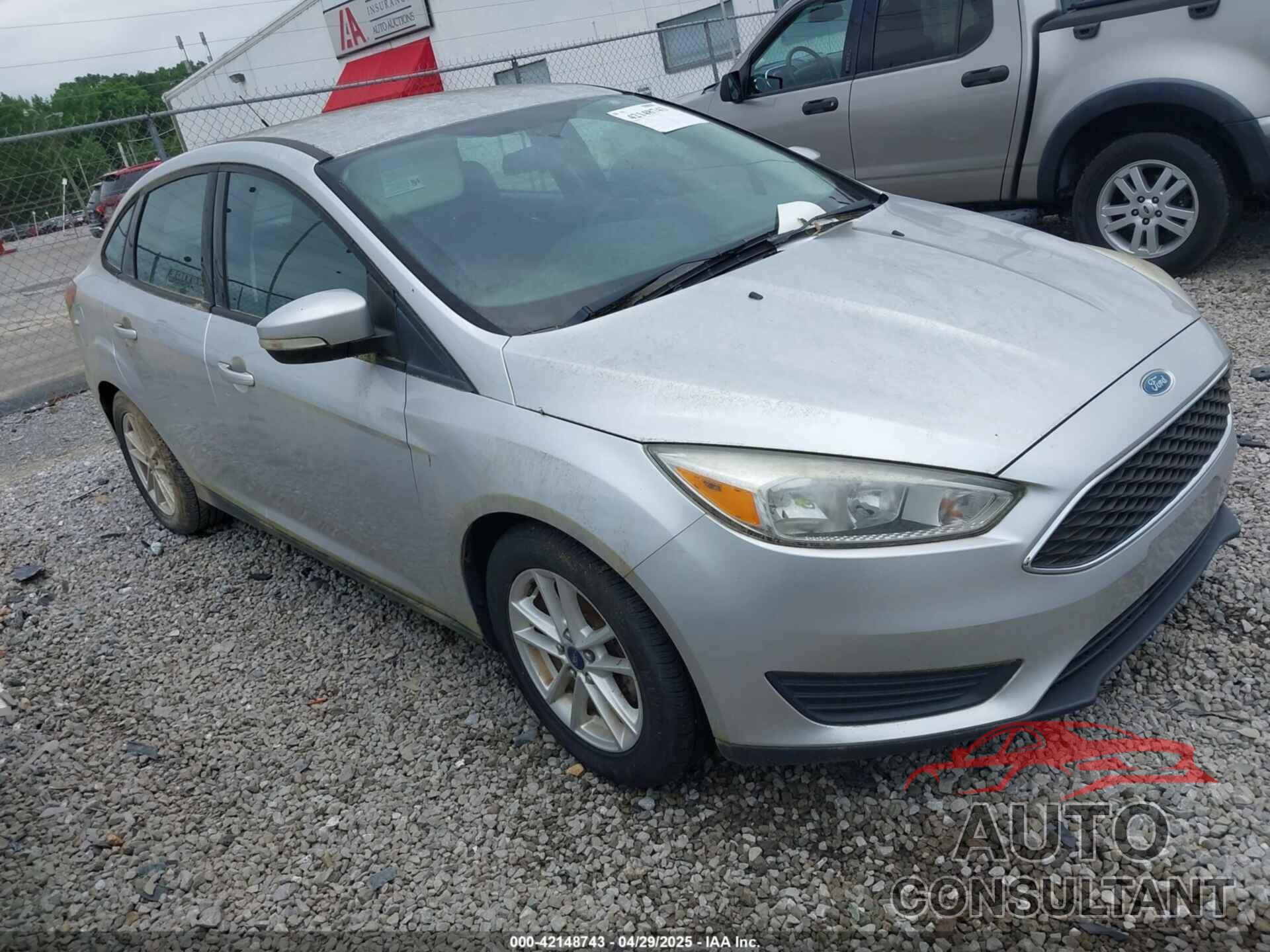 FORD FOCUS 2015 - 1FADP3FE4FL304169