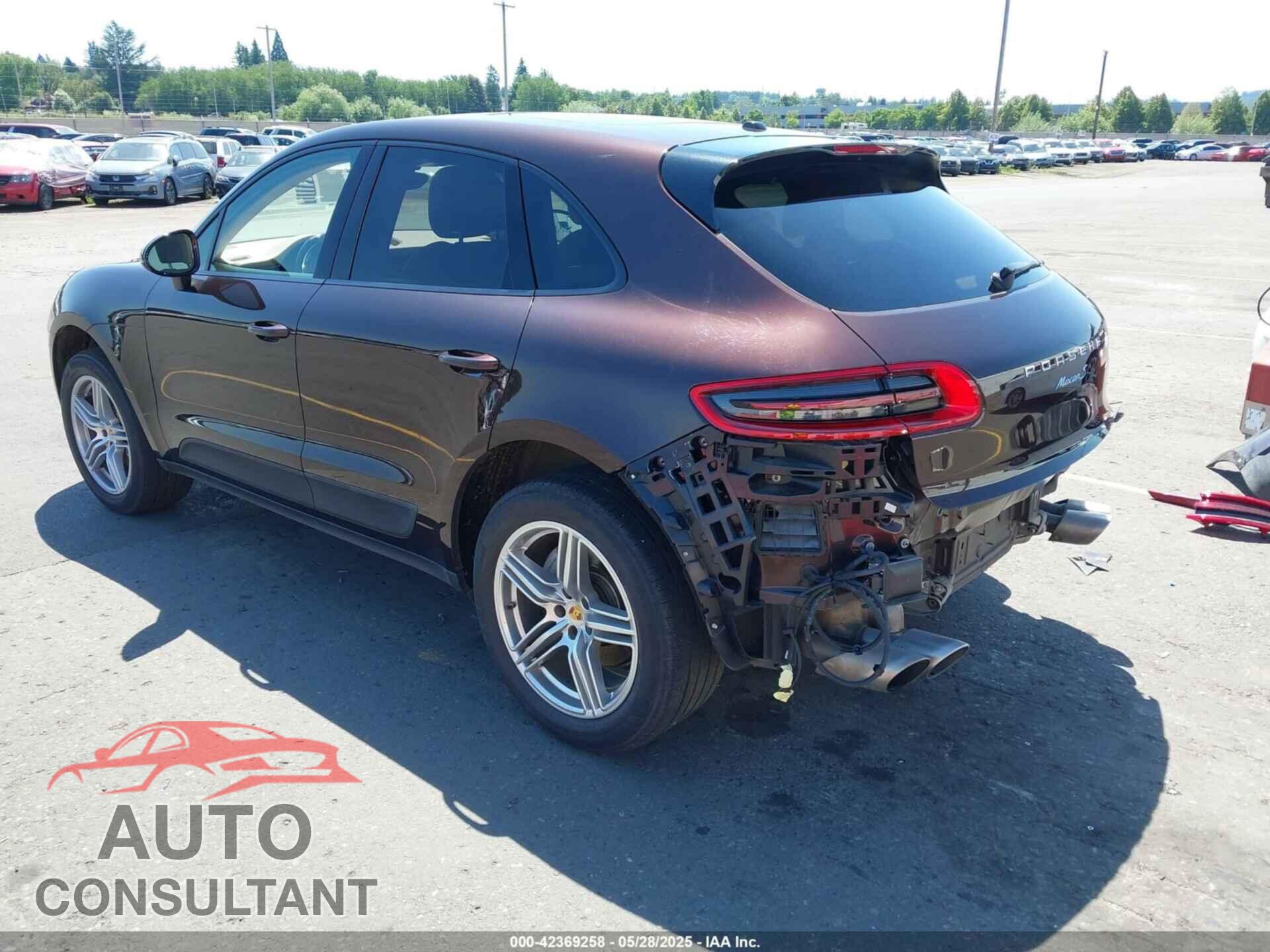 PORSCHE MACAN 2015 - WP1AB2A54FLB60408