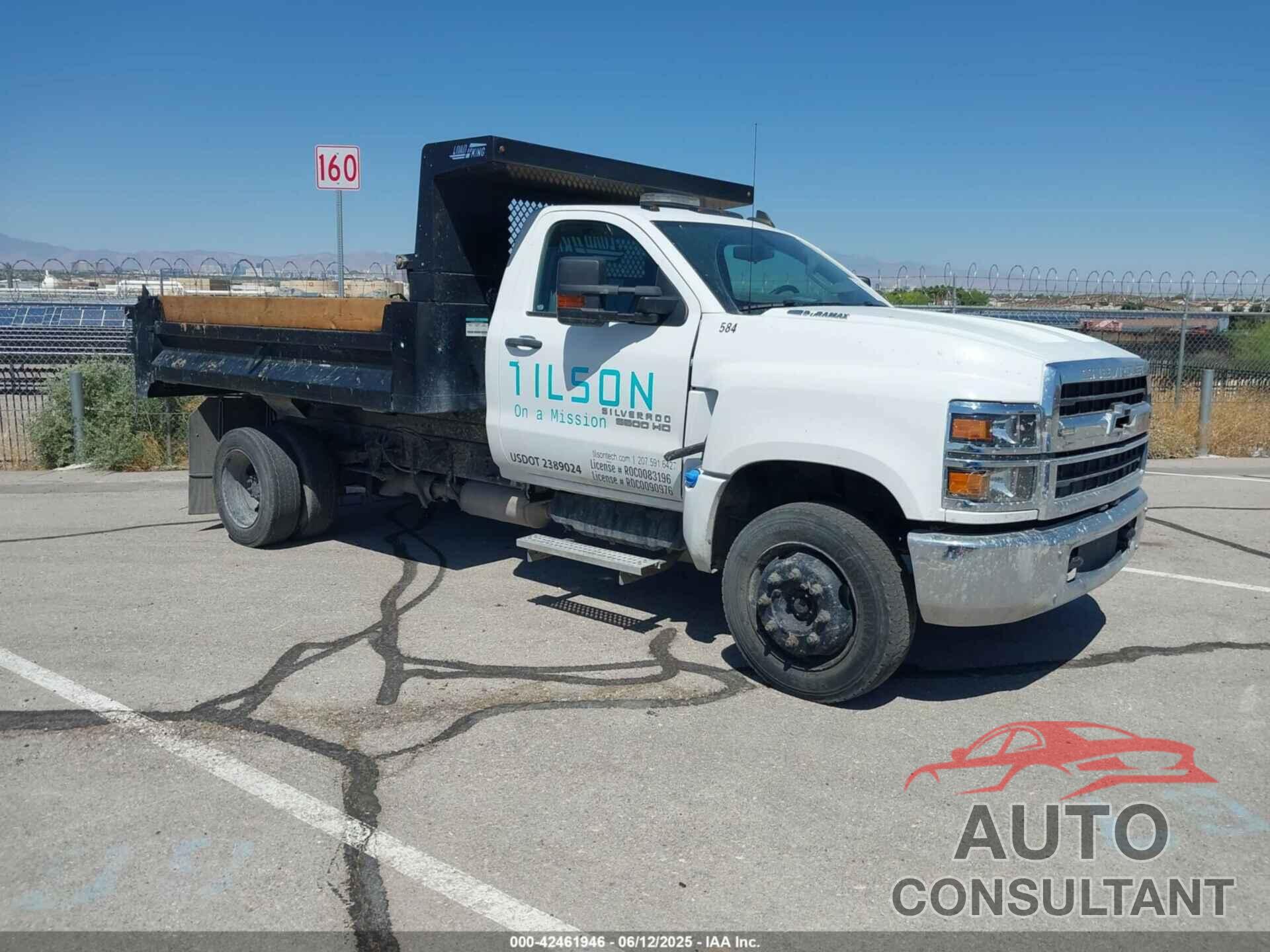CHEVROLET SILVERADO 4500HD 2022 - 1HTKHPVM6NH187875