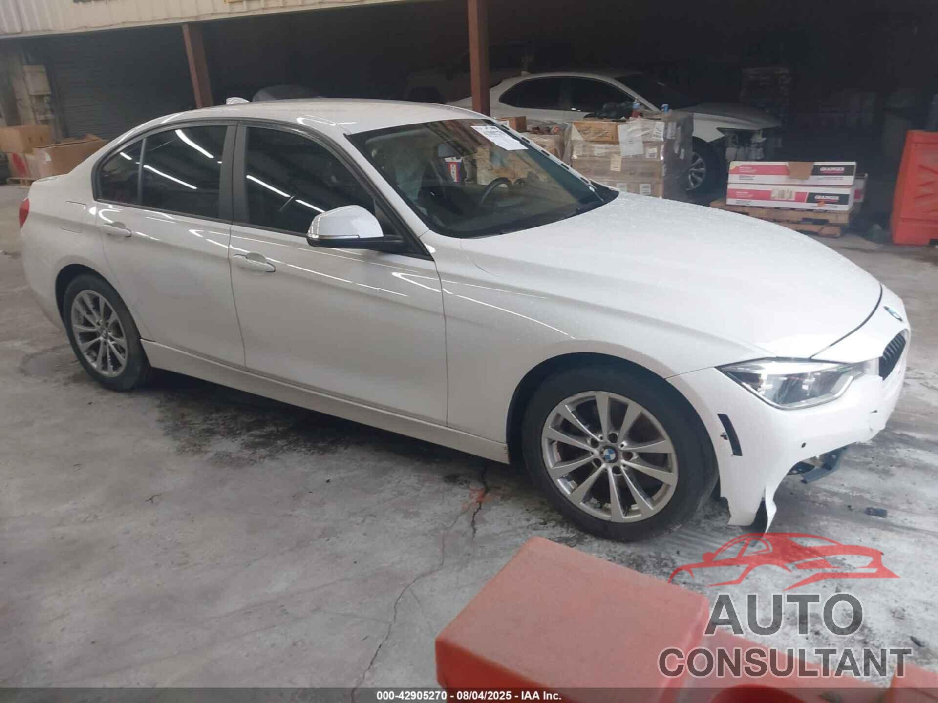 BMW 320 2018 - WBA8E1G58JNU92628