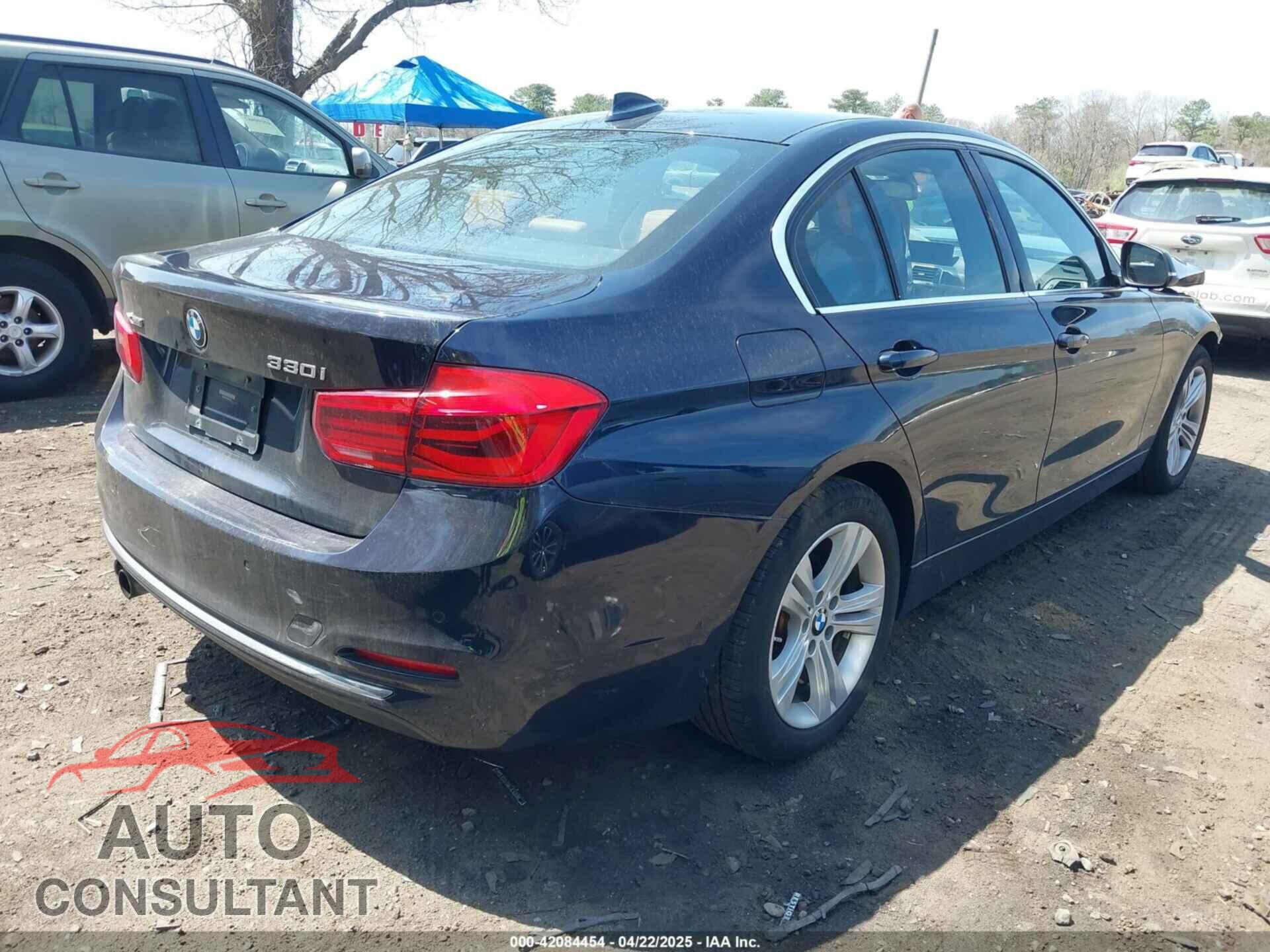 BMW 330I 2017 - WBA8D9C39HA011678
