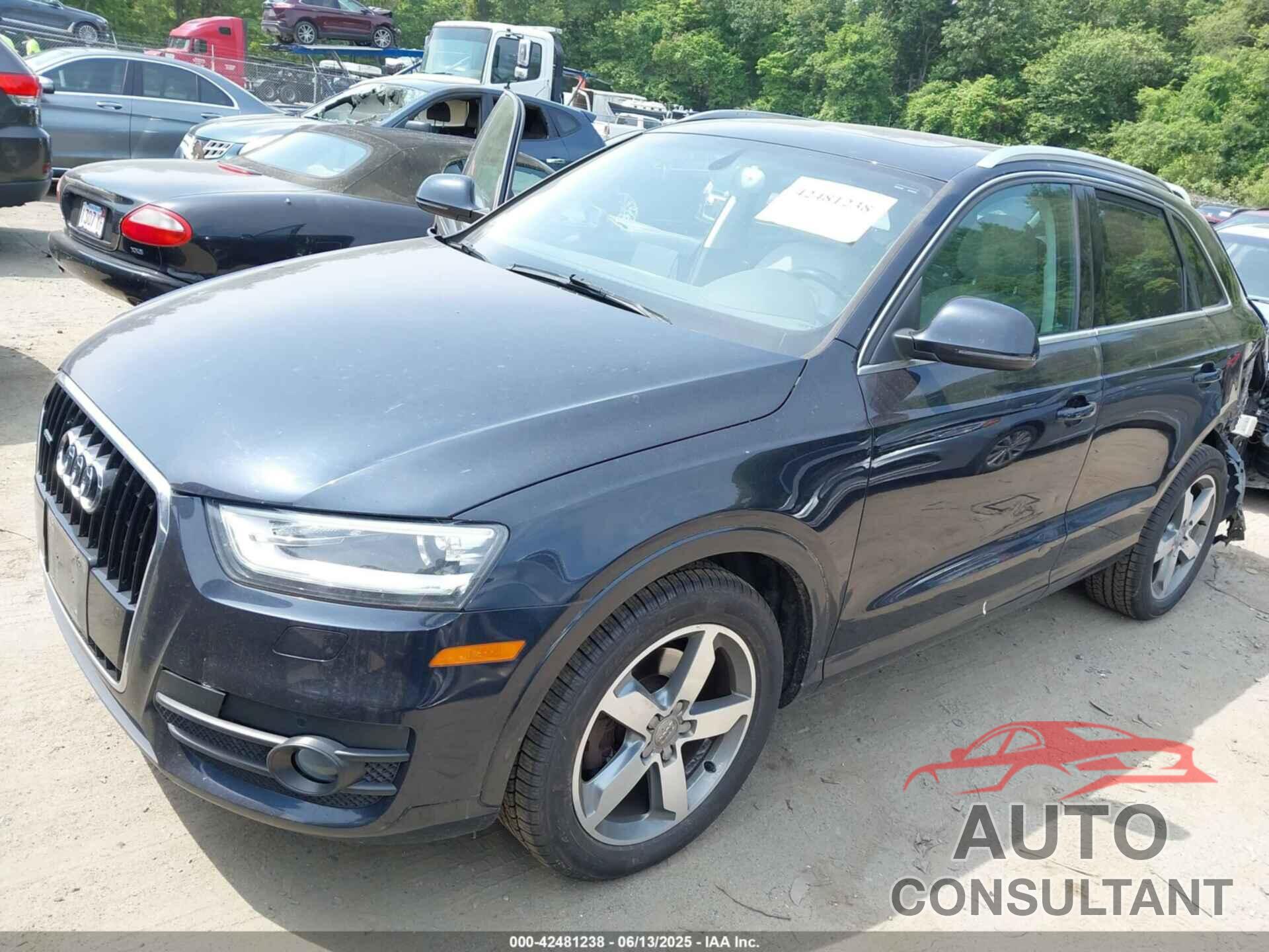 AUDI Q3 2015 - WA1EFCFS6FR004485