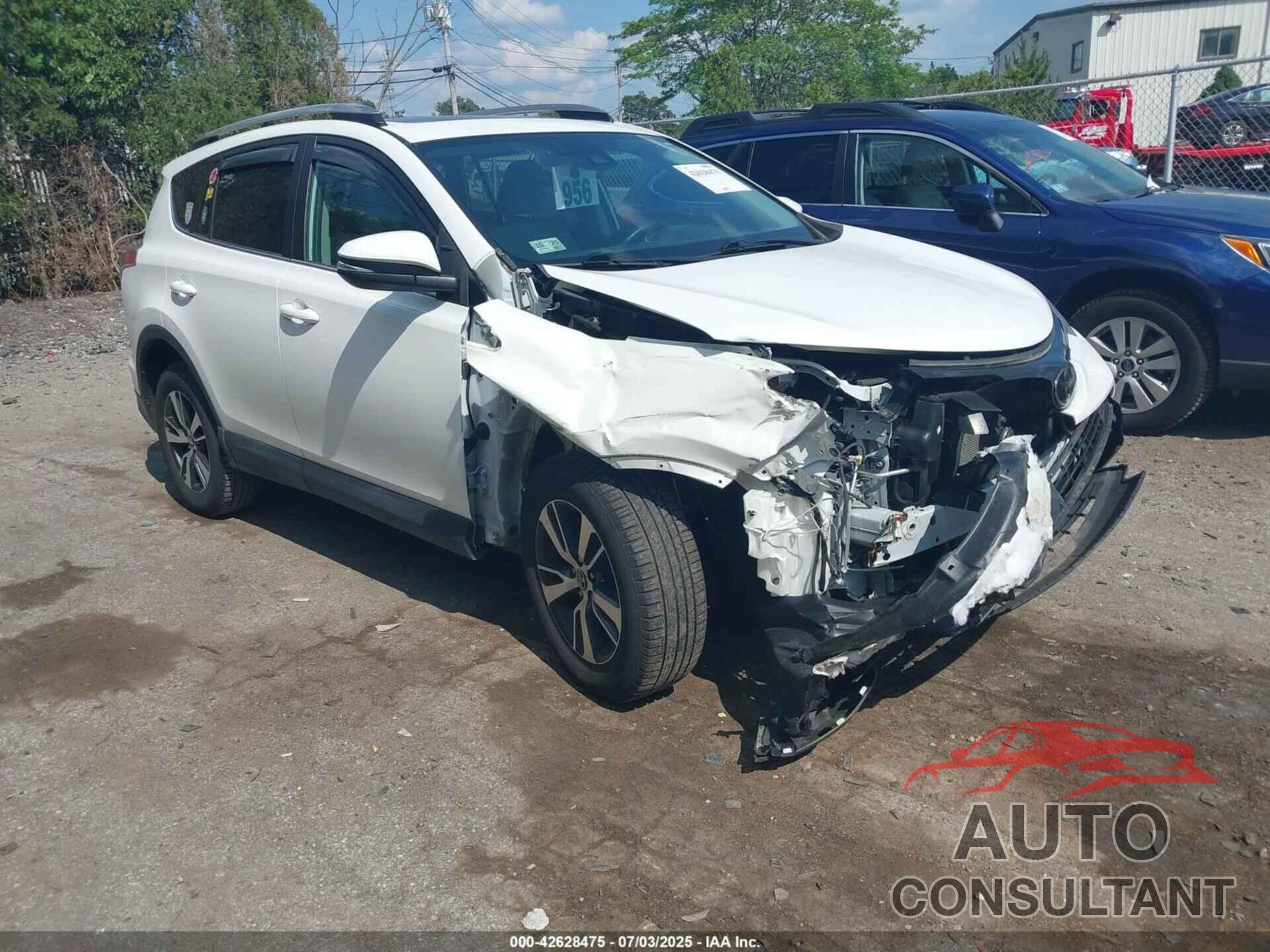 TOYOTA RAV4 2018 - 2T3RFREV1JW854264