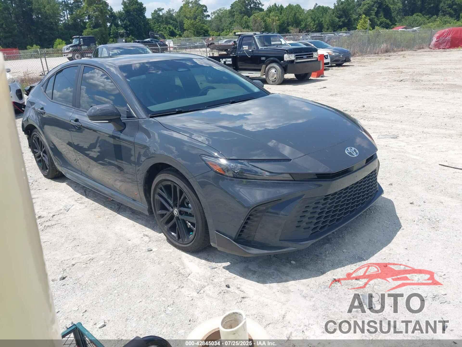 TOYOTA CAMRY 2025 - 4T1DAACK6SU032685